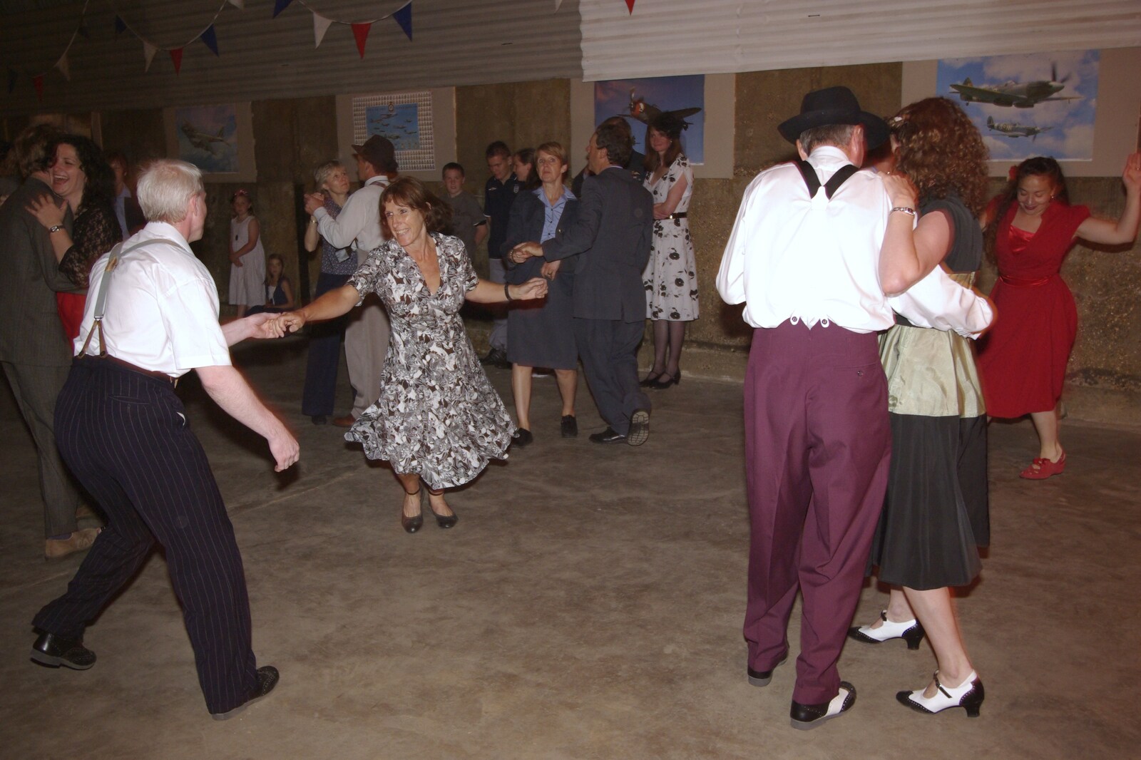 A 1940s Airfield Hangar Dance, Debach, Suffolk - 9th June 2007: Spats all round