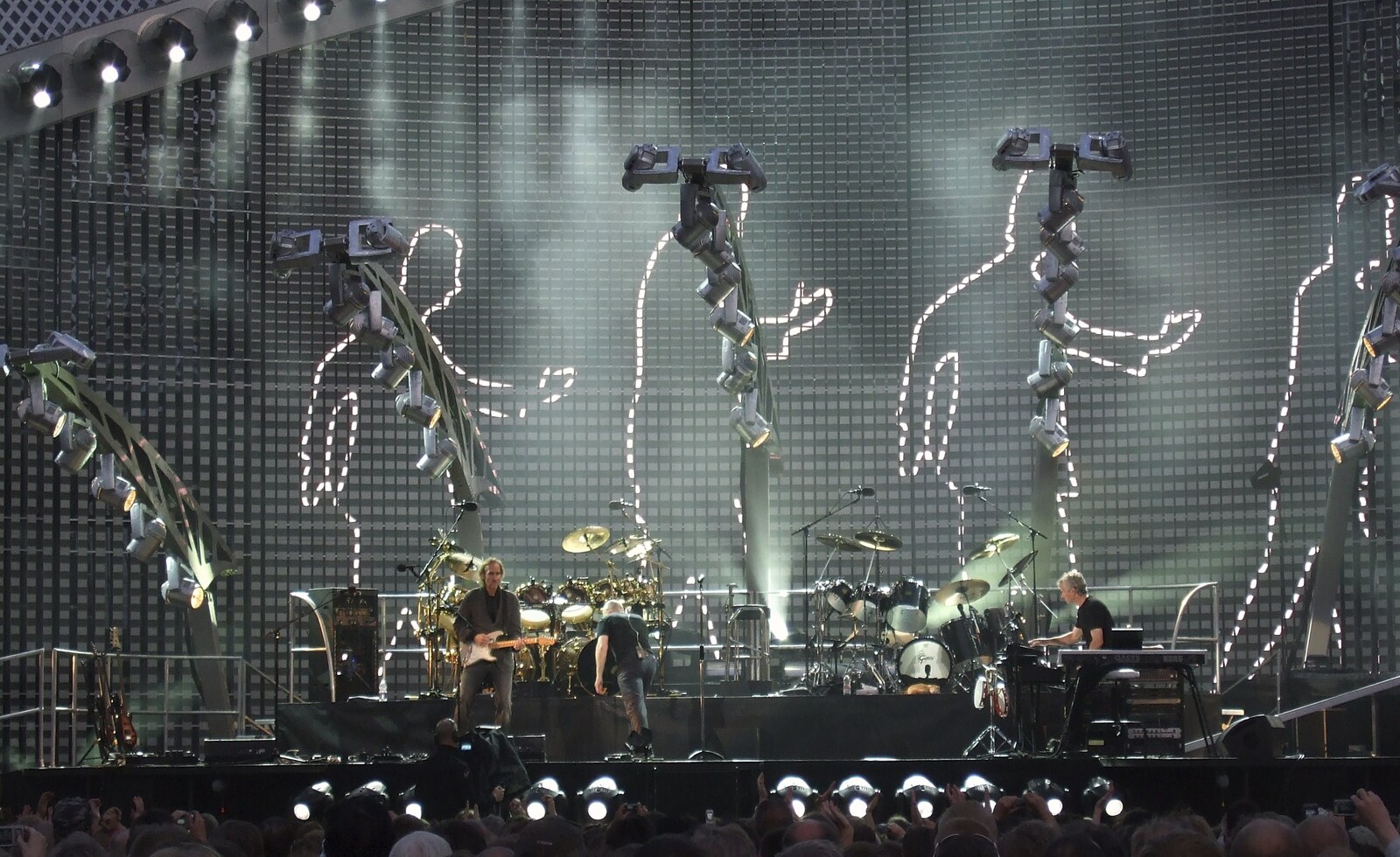 Genesis in Concert, and Suomenlinna, Helsinki, Finland - 11th June 2007: The encore kicks off