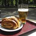 2007 We have a beer and some massive pastries