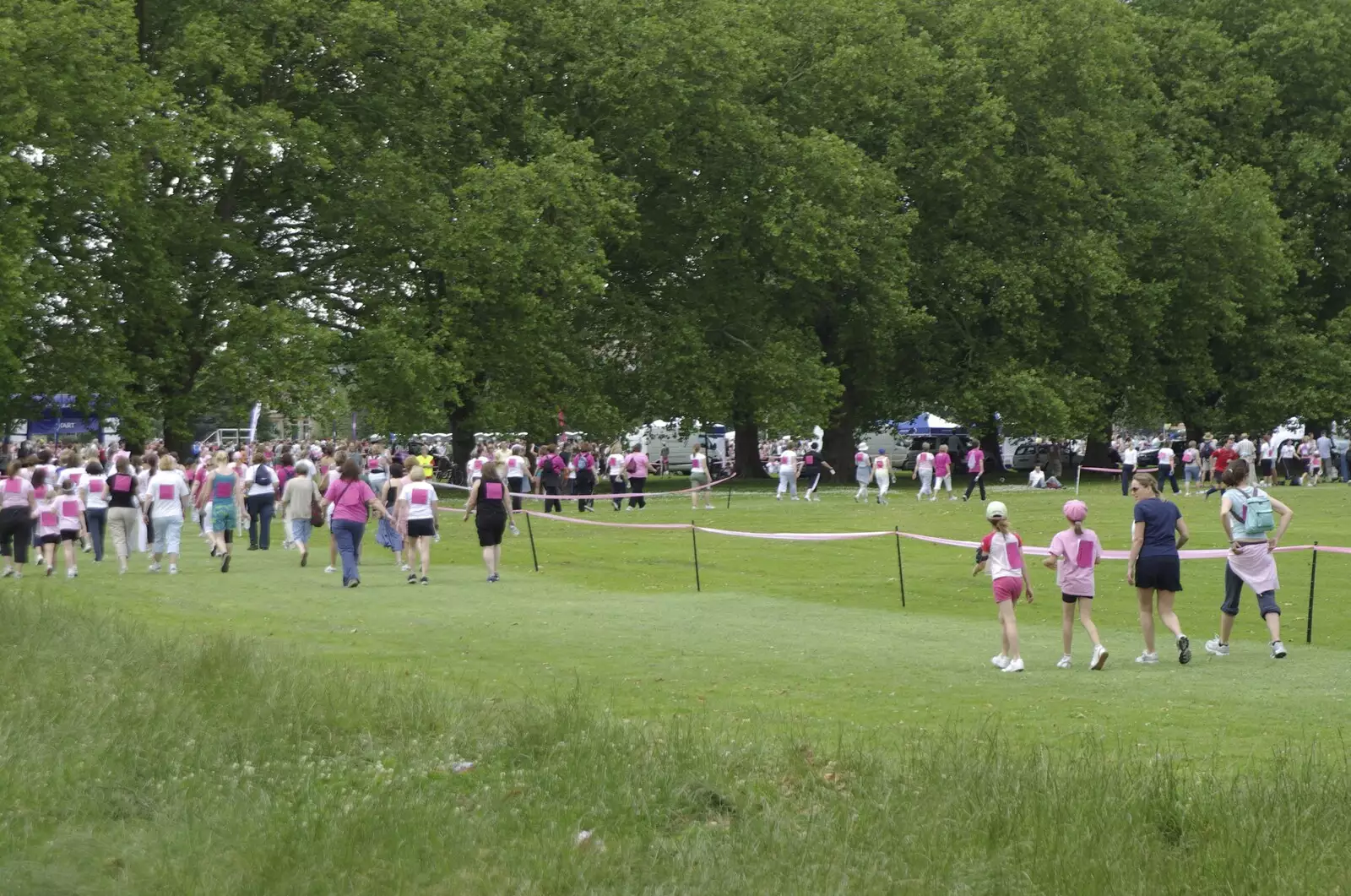 More runners/walkers do the Race For Life, from Genesis Live at Twickenham, and Music on Parker's Piece, London and Cambridge - 8th July 2007