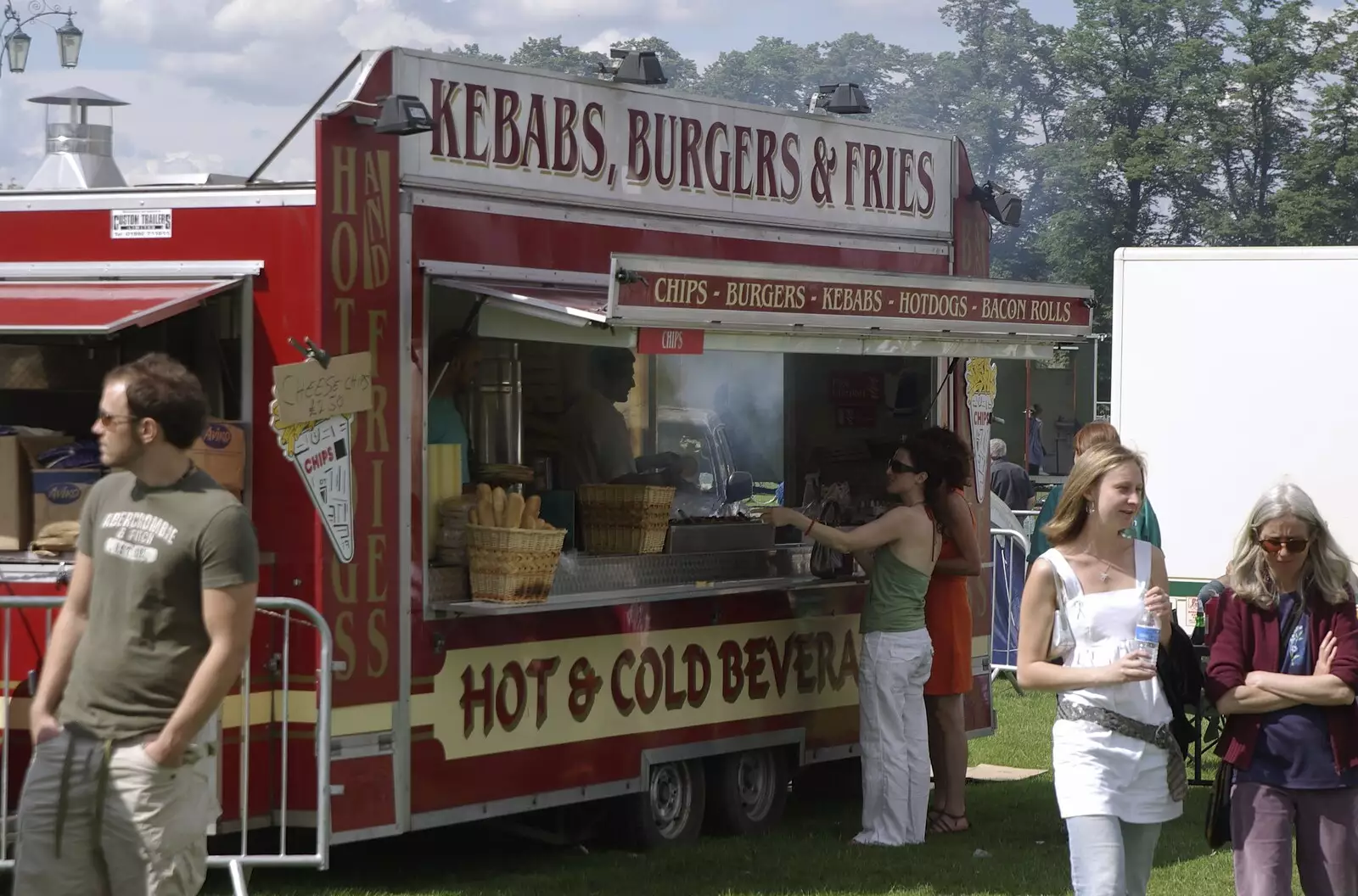 The kebab van, from Genesis Live at Twickenham, and Music on Parker's Piece, London and Cambridge - 8th July 2007