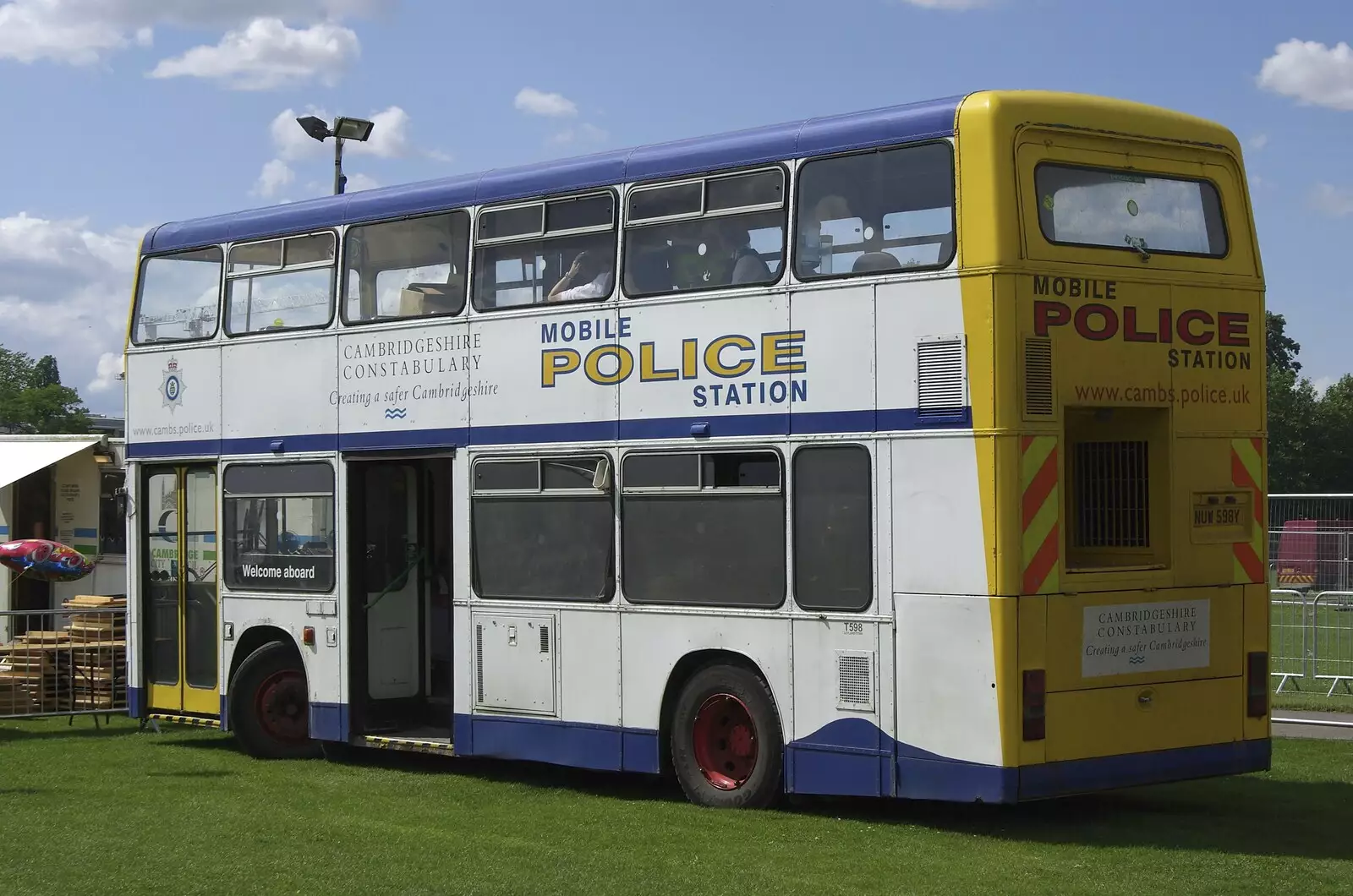 Cambridge Police's high-tech mobile cop shop, from Genesis Live at Twickenham, and Music on Parker's Piece, London and Cambridge - 8th July 2007