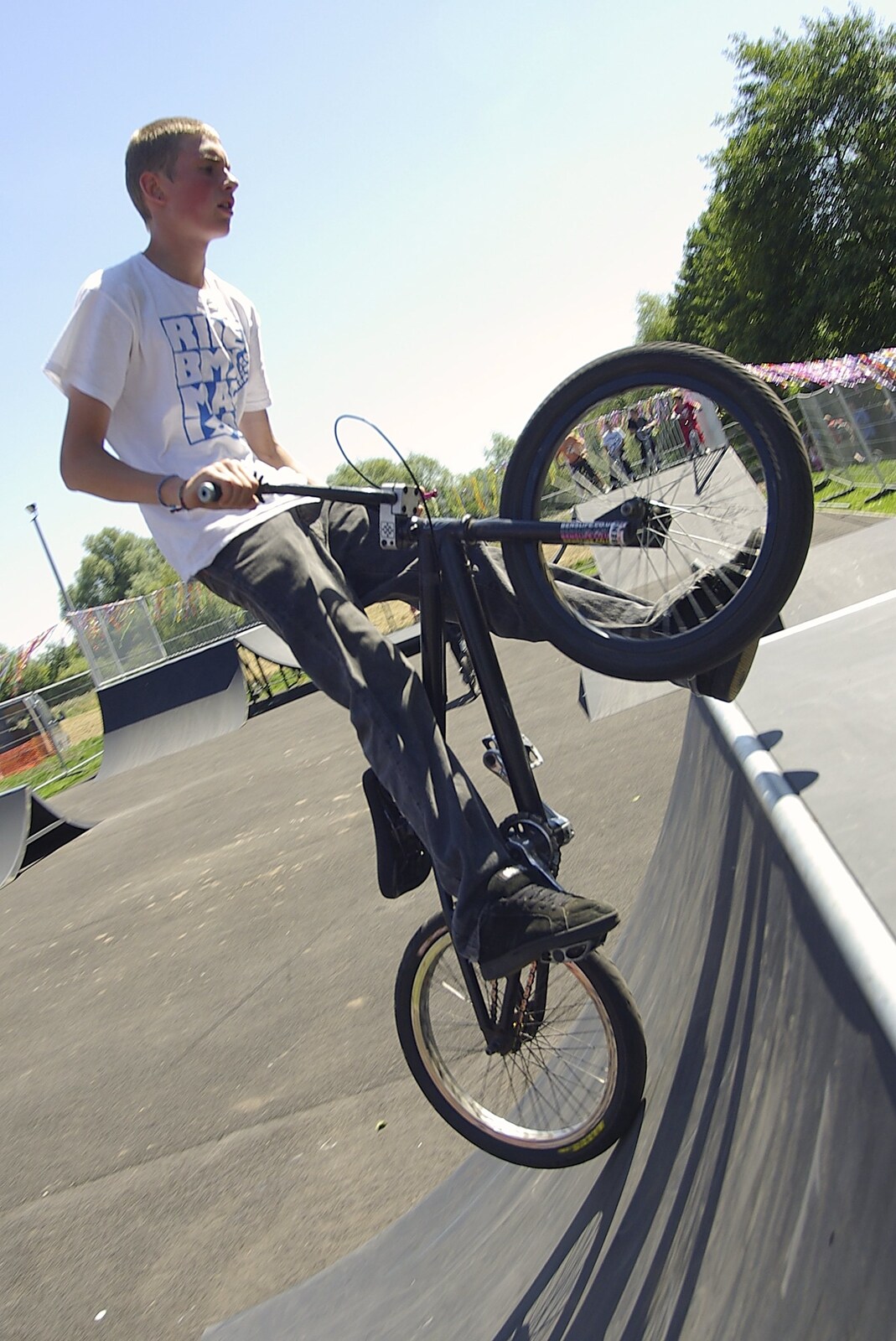 The Opening of Eye Skateboard Park, and The BBs at Cotton, Suffolk - 5th August 2007: BMX in action