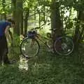 Isobel and her bike, A Picnic on The Ling, Wortham, Suffolk - 26th August 2007