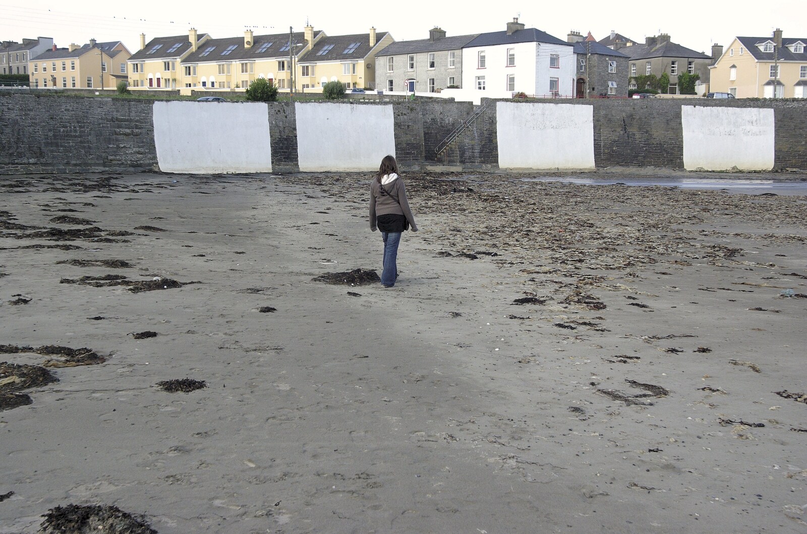 30th Birthday Party in Kilkee, County Clare, Ireland - 22nd September 2007: Isobel wanders across the beach at Kilkee