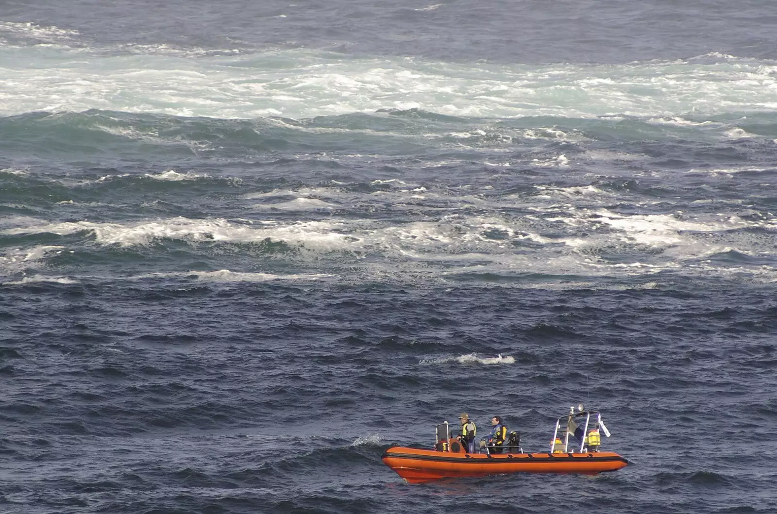 An inflatable dinghy takes to the waves, from 30th Birthday Party in Kilkee, County Clare, Ireland - 22nd September 2007