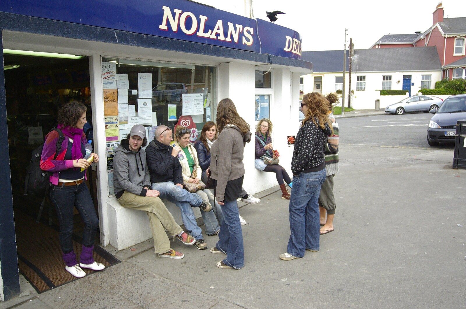 30th Birthday Party in Kilkee, County Clare, Ireland - 22nd September 2007: We hang around outside Nolan's for a bit