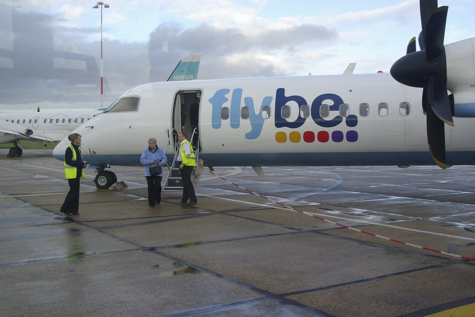 Nosher's FlyBe flight on the tarmac from Blackrock and Dublin, Ireland - 24th September 2007