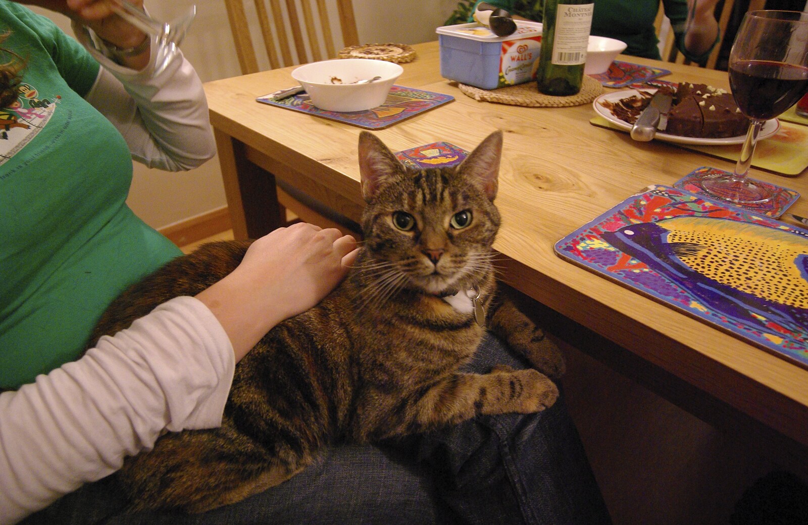 Charlie Barley helps out from Fireworks, and Dinner at Caroline and John's, Cambridge - 5th November 2007