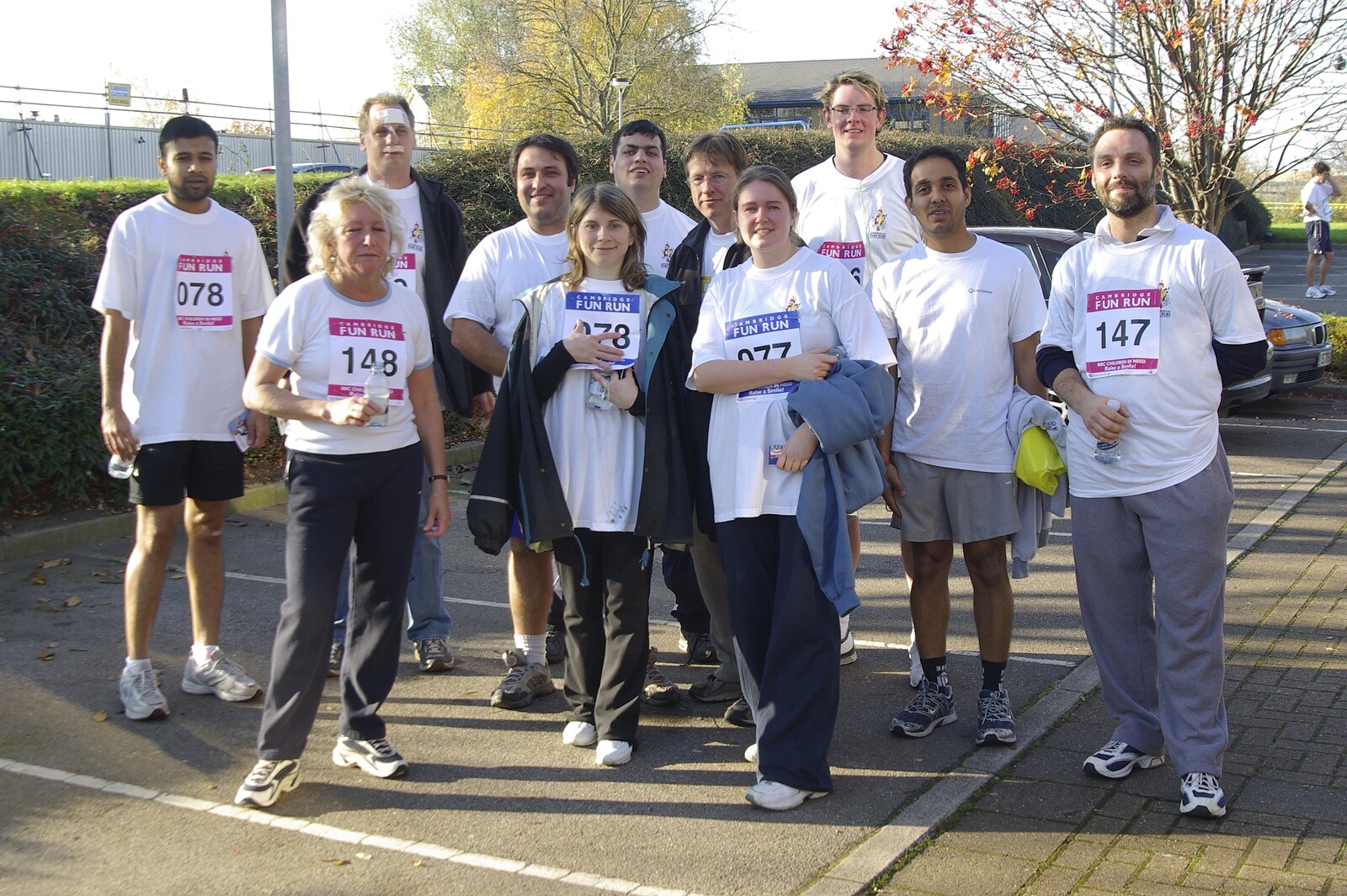 Isobel and the Science Park Fun Run, Milton Road, Cambridge - 16th November 2007: Another Team Qualcomm photo