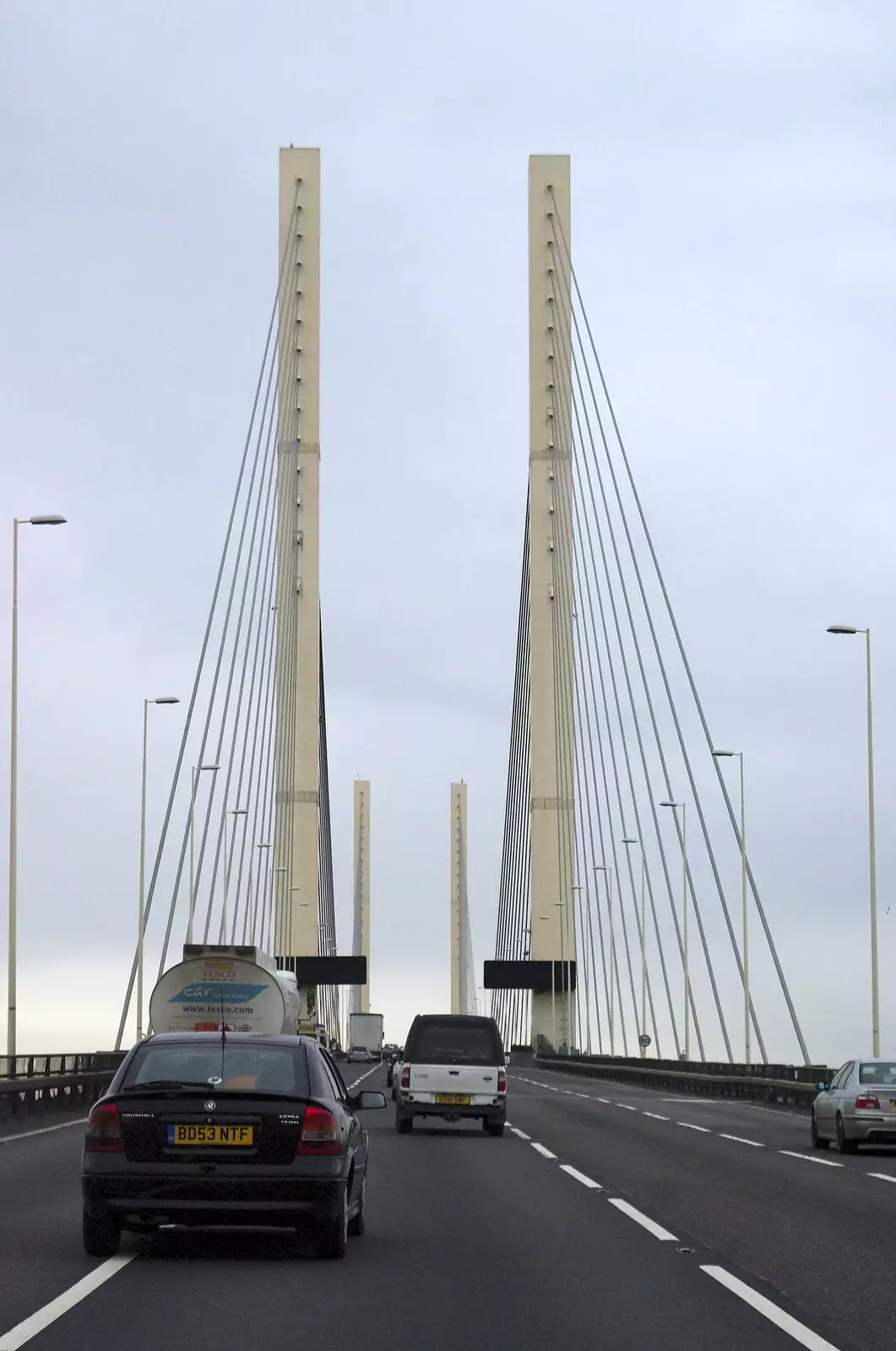 The QE2 bridge on the Dartford Crossing, from The BBs On Tour, Gatwick Copthorne, West Sussex - 24th November 2007