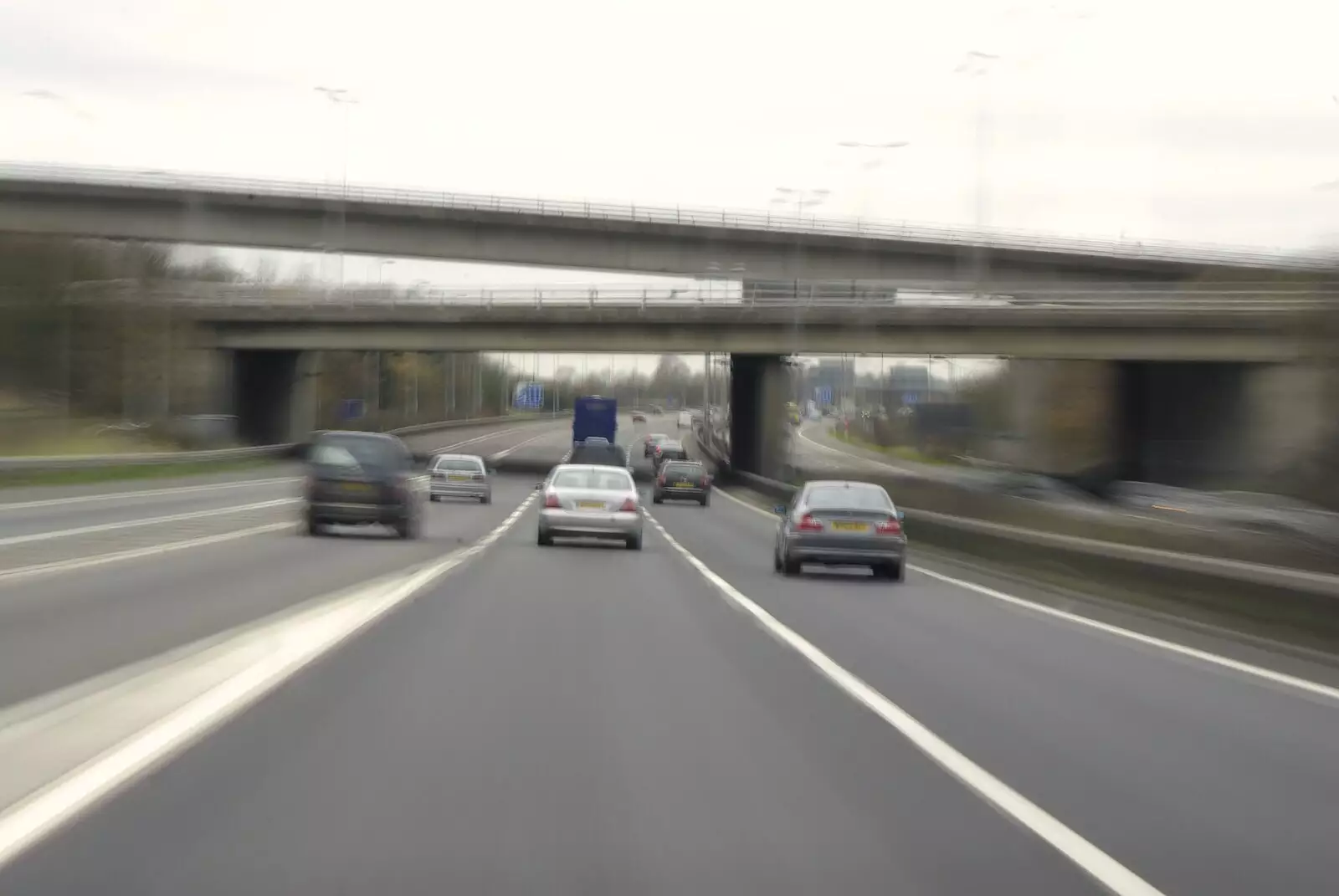 Motorway traffic, from The BBs On Tour, Gatwick Copthorne, West Sussex - 24th November 2007