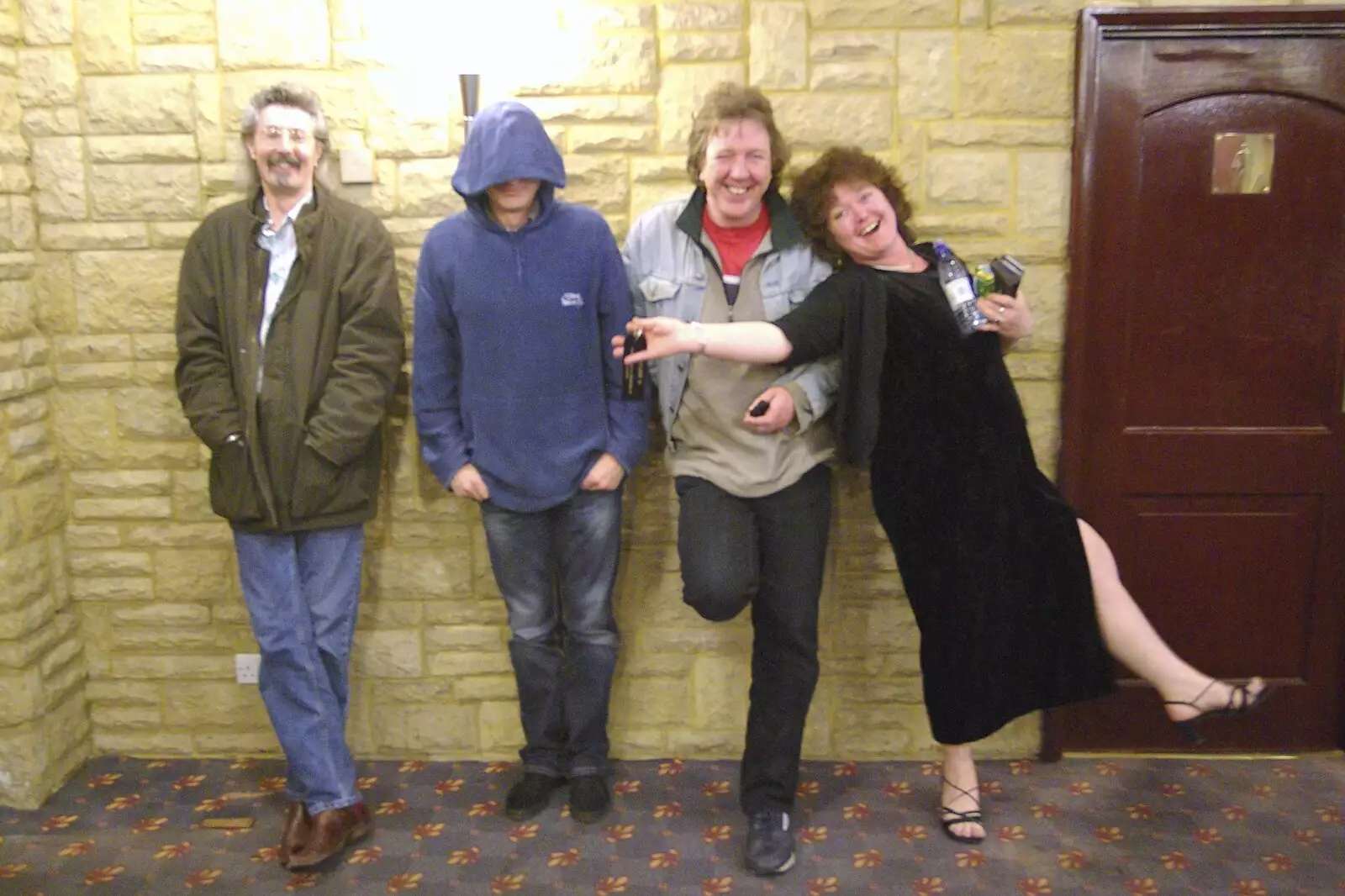 The band hang around outside the bogs, from The BBs On Tour, Gatwick Copthorne, West Sussex - 24th November 2007