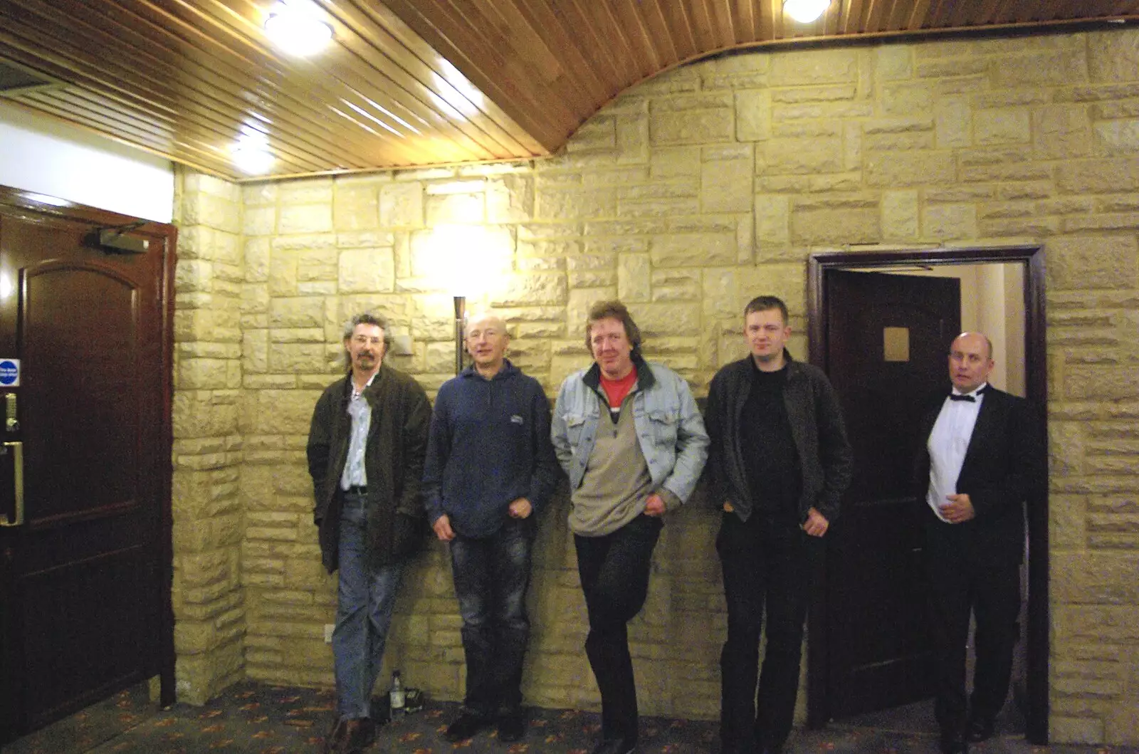 Hanging around by the bogs, from The BBs On Tour, Gatwick Copthorne, West Sussex - 24th November 2007