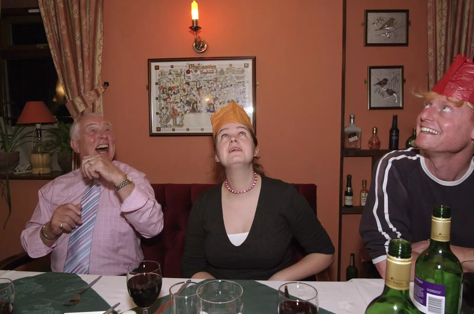 Something fun is happening on the ceiling, from The BSCC Christmas Dinner, Swan Inn, Brome, Suffolk - 8th December 2007