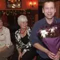 Apple models a bouquet, The BSCC Christmas Dinner, Swan Inn, Brome, Suffolk - 8th December 2007