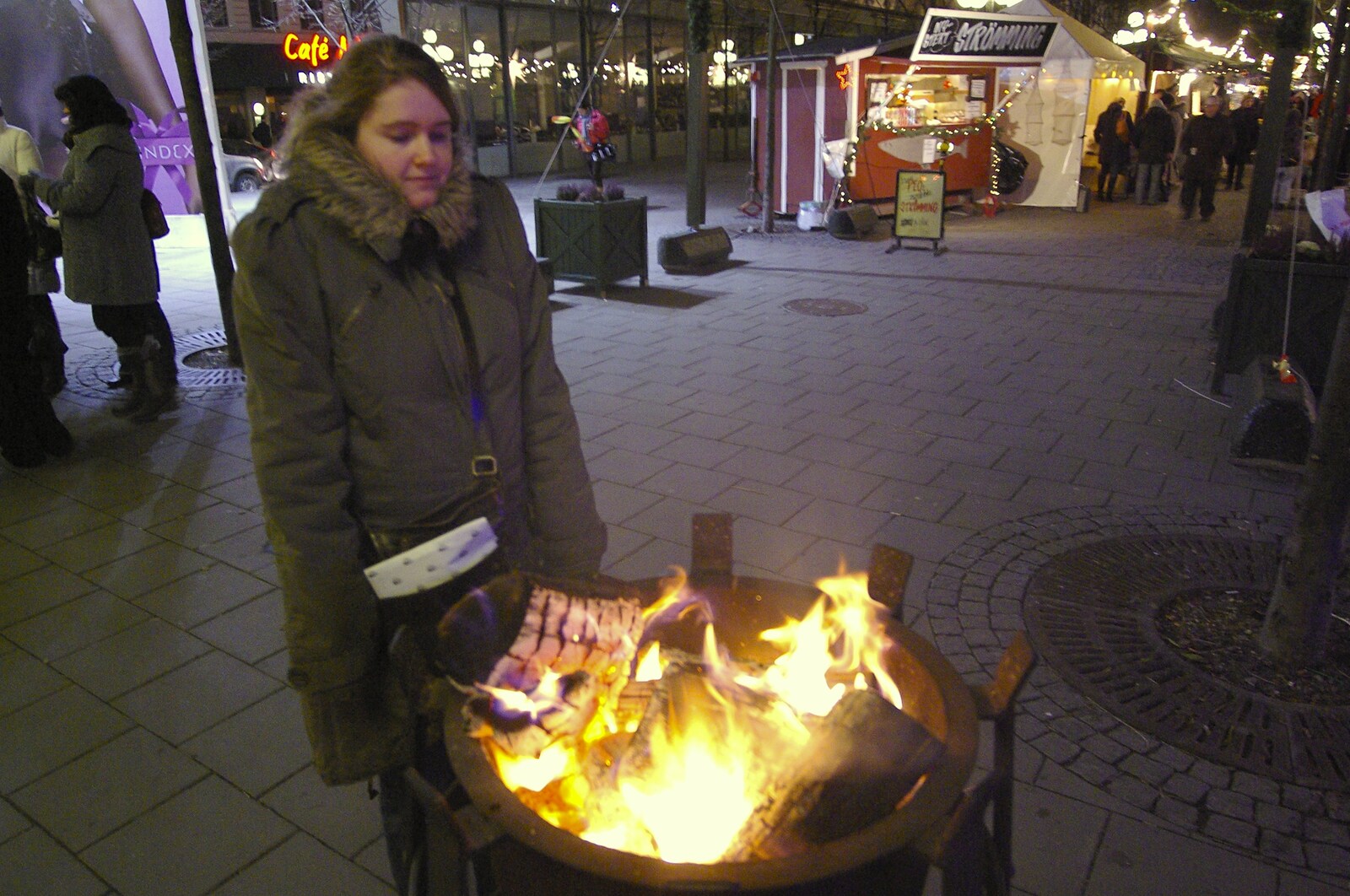 We pause by a conveniently-placed brazier from Gamla Stan, Stockholm, Sweden - 15th December 2007