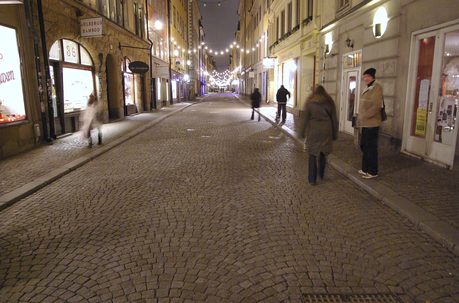 We're back on the cobbled streets of Gamla Stan from A Few Hours in Skansen, Stockholm, Sweden - 17th December 2007