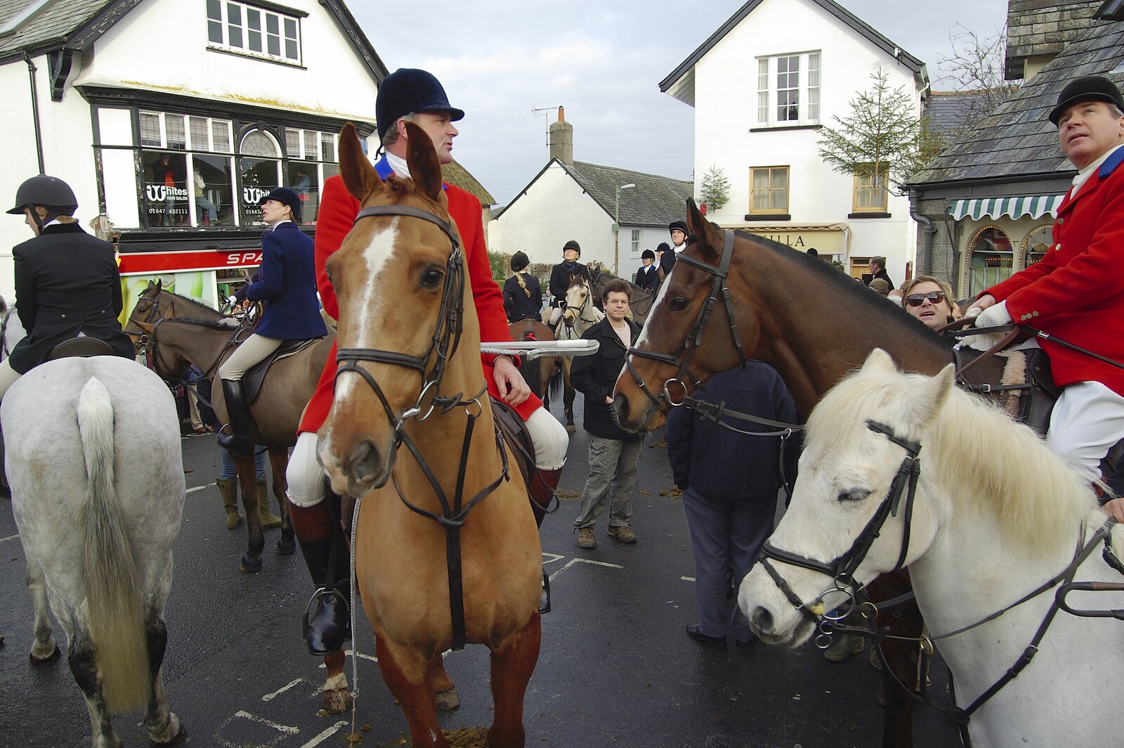 A load of horses outside the Spar from A Boxing Day Hunt, Chagford, Devon - 26th December 2007