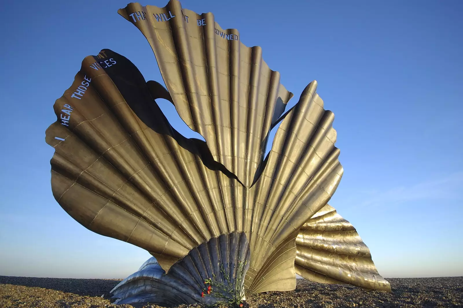 Maggi Hambling's sea shell sculpture, from Aldeburgh, Sprogs, and The BBs at Stoke by Nayland, Suffolk - 10th February 2008