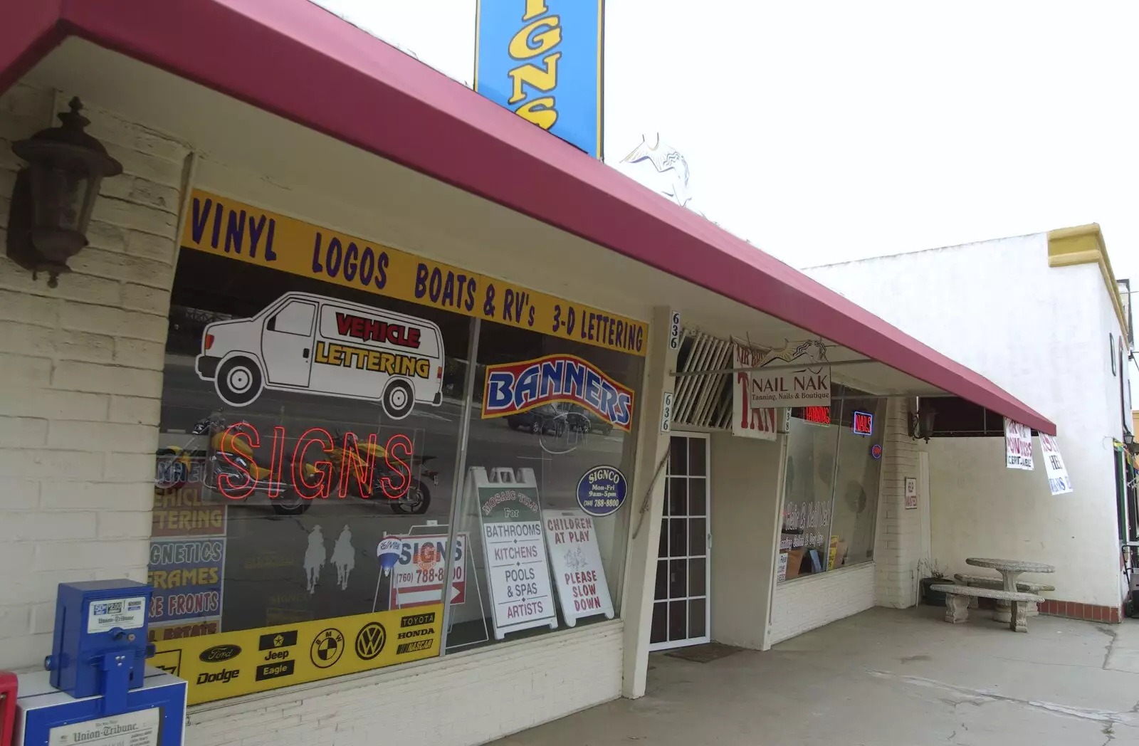 A Ramona sign shop, from San Diego 8: The Beaches of Torrey Pines, and Ramona, California, USA - 29th February 2008