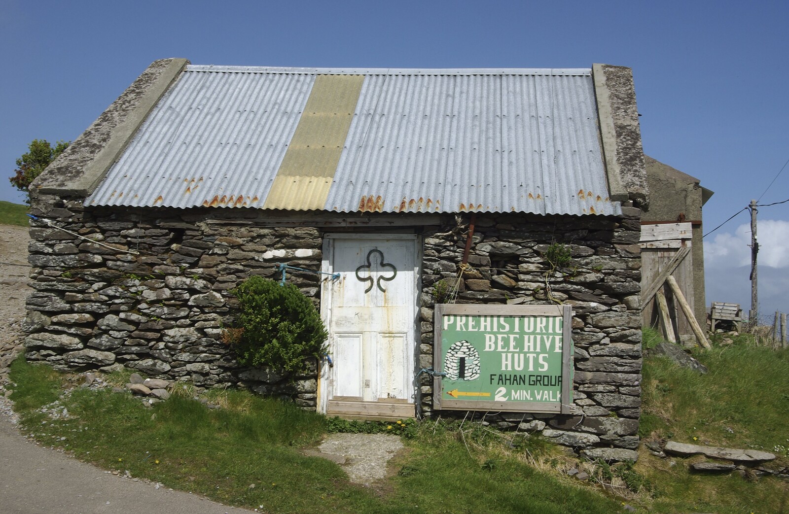 Connor Pass, Slea Head and Dingle, County Kerry, Ireland - 4th May 2008: A tin-roofed shed near the Fahan Clochán