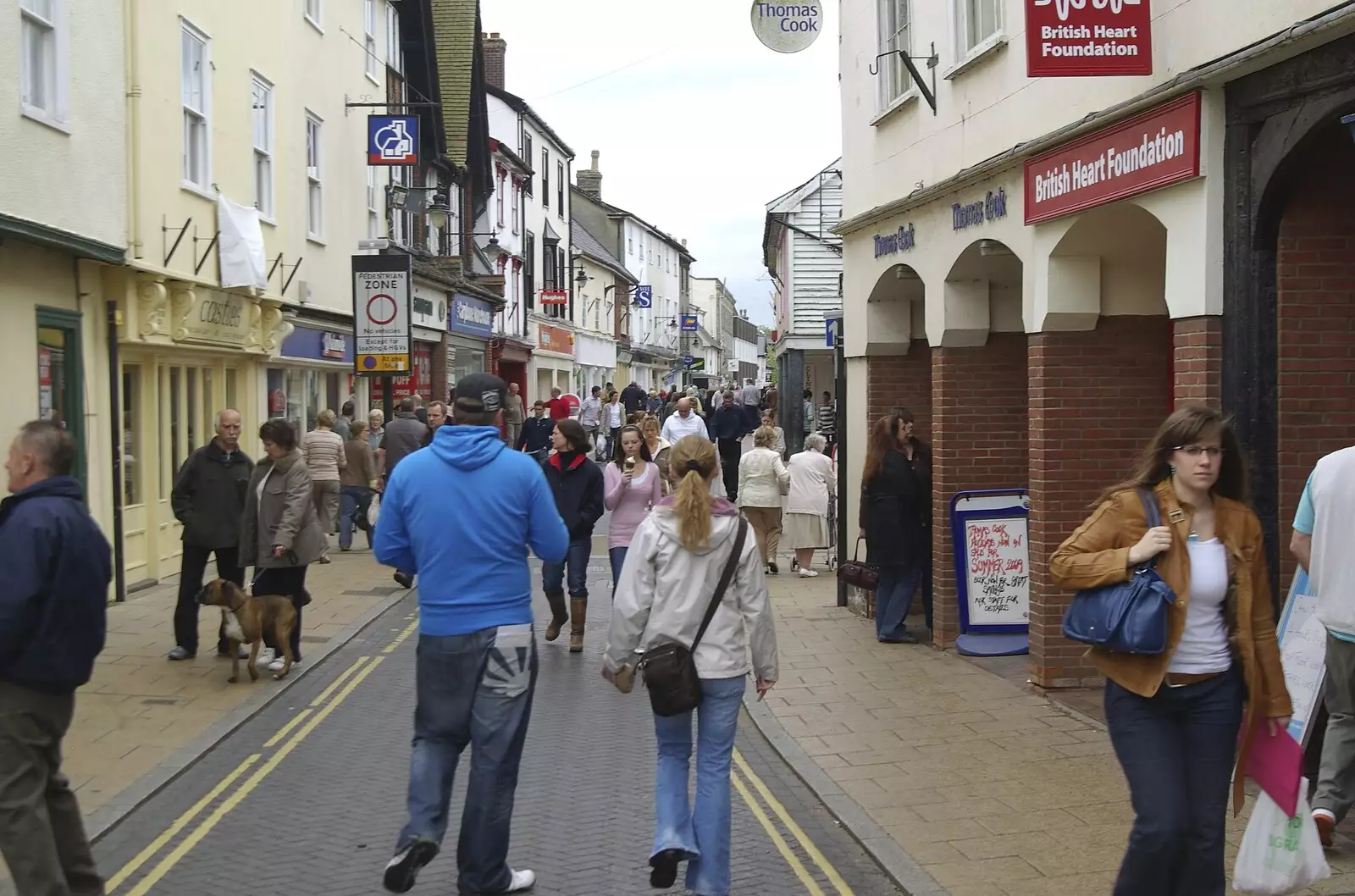 A busy Mere Street, from Cambridge and Hoxne Beer Festivals, and Mill Road Dereliction - 26th May 2008