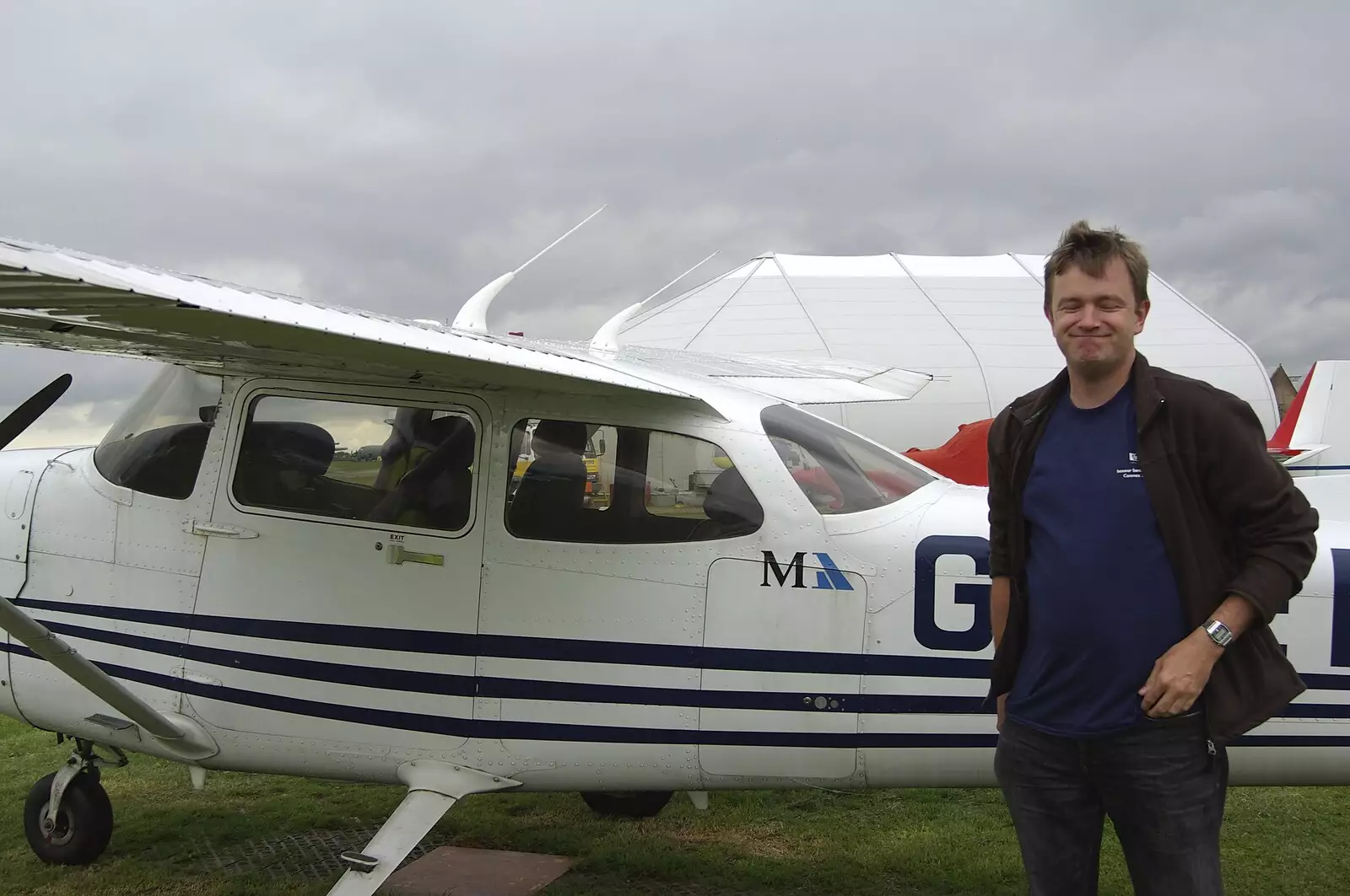 Nosher by the Cessna, from Nosher Flies a Plane, Cambridge Airport, Cambridge - 28th May 2008