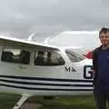 Nosher by the Cessna, Nosher Flies a Plane, Cambridge Airport, Cambridge - 28th May 2008