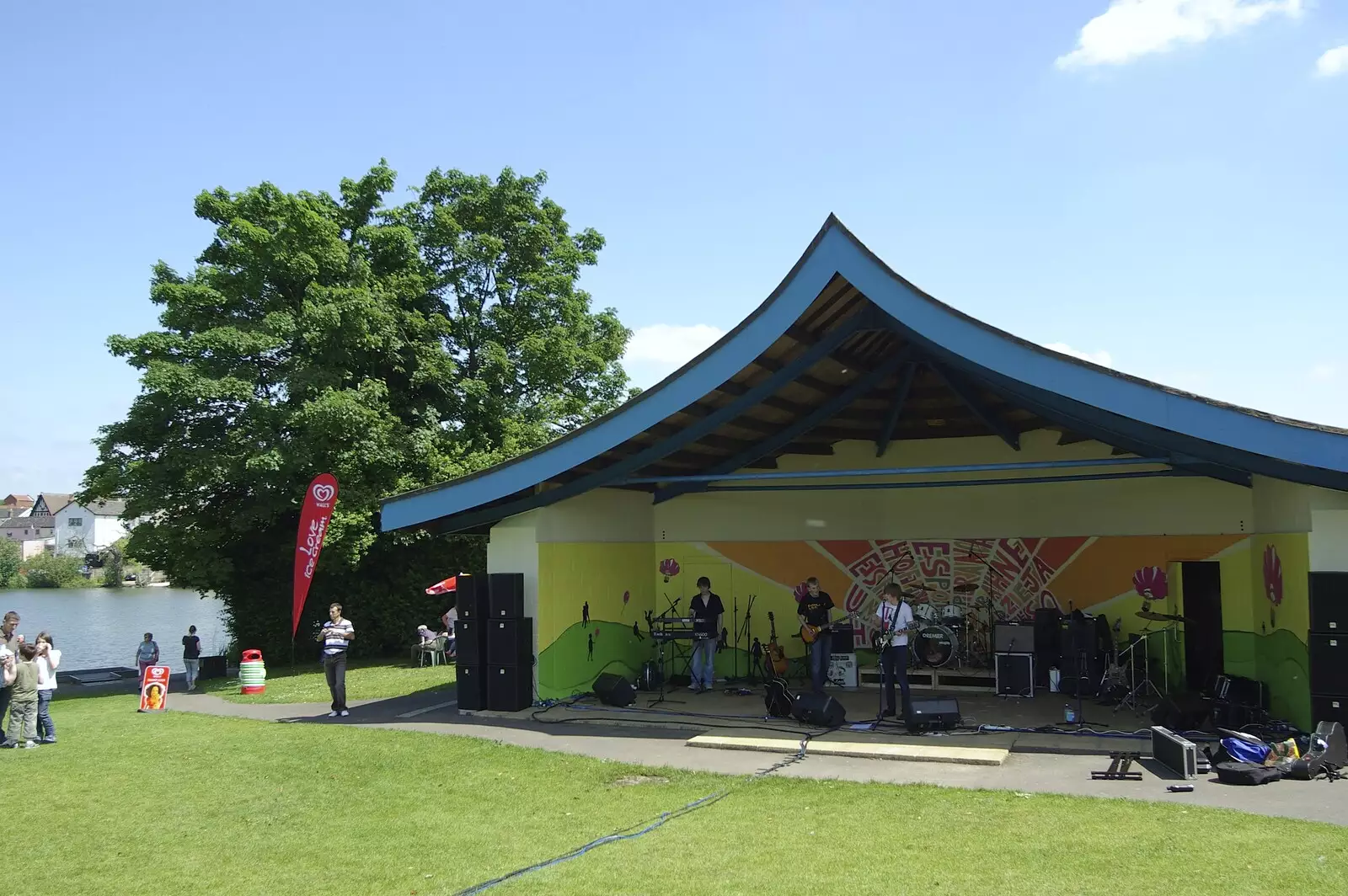 A band sets up at the 'Pagoda', from Morris Dancing, and Rick Wakeman Opens the Park Pavillion Mural, Diss, Norfolk - 30th May 2008