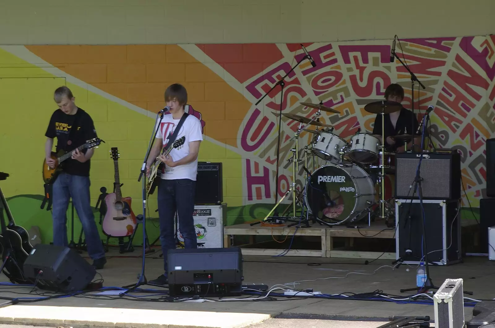 A young band plays in the pvaillion, from Morris Dancing, and Rick Wakeman Opens the Park Pavillion Mural, Diss, Norfolk - 30th May 2008