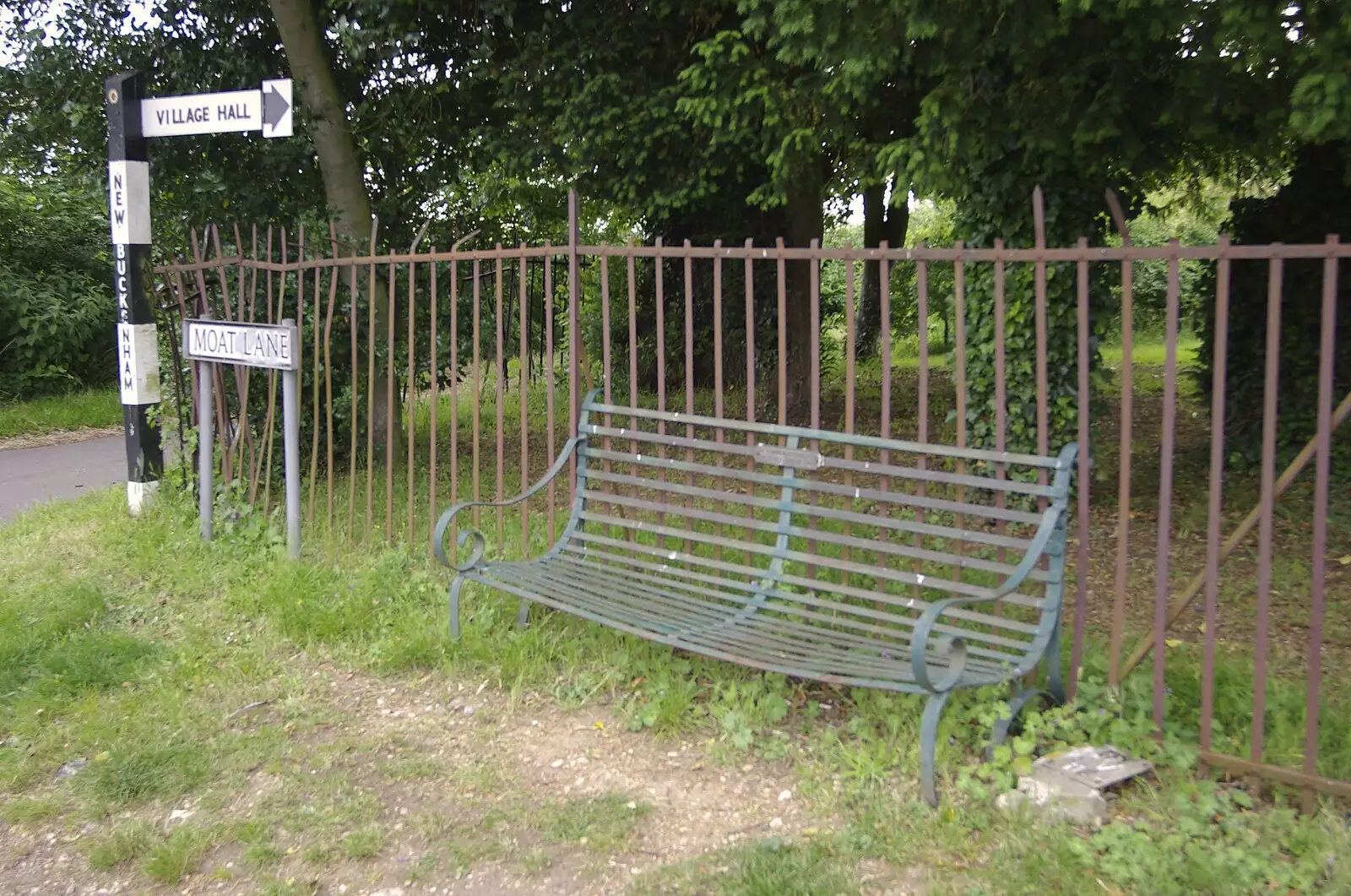 A sagging bench, from A New Bedroom, and The Cambridge County Show, Parker's Piece, Cambridge and Brome - 14th June 2008