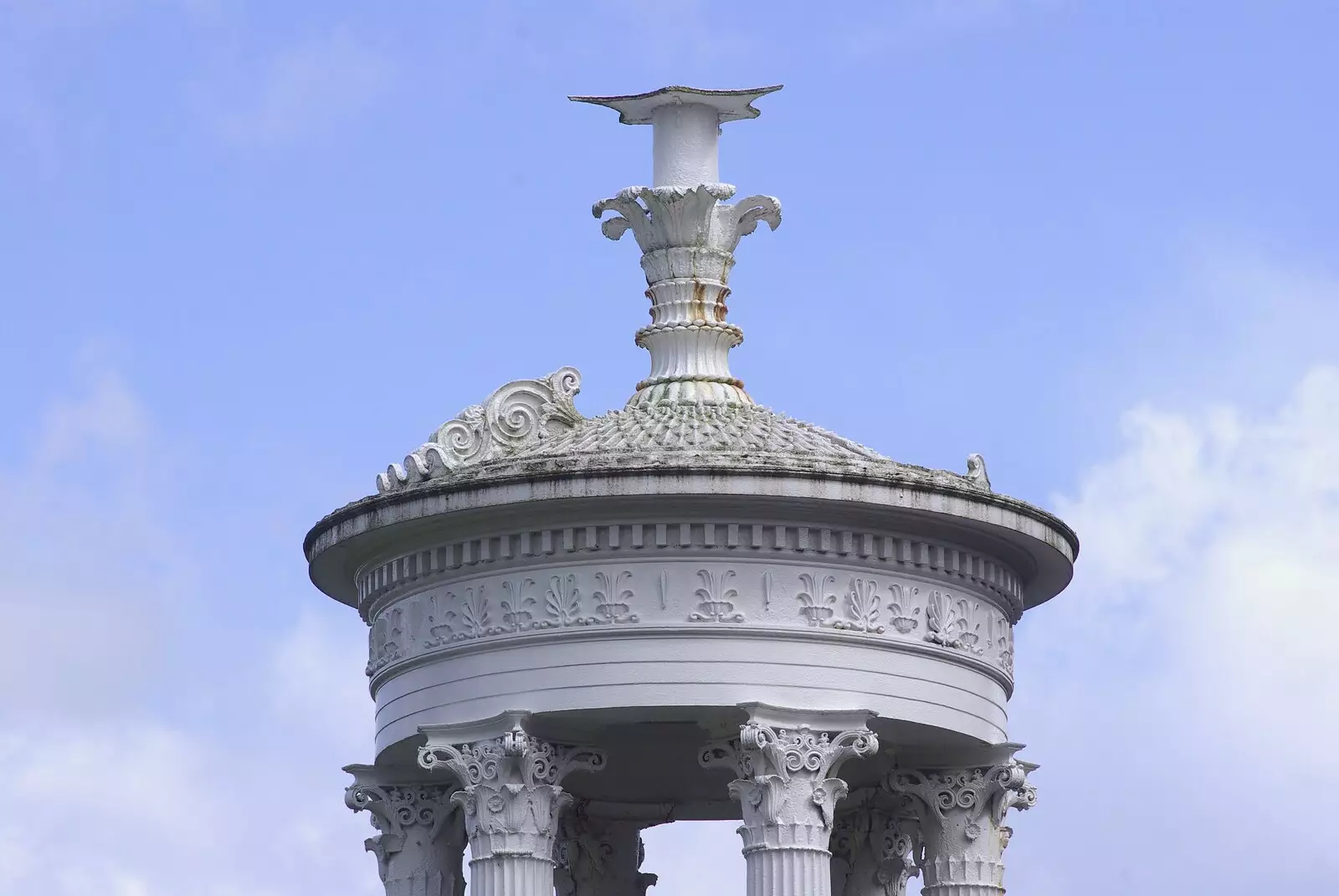 The top of the cenotaph, from Qualcomm at Alton Towers, Staffordshire - 29th June 2008