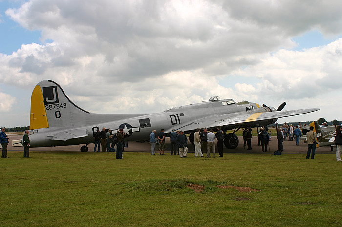 Debach And the B-17 "Liberty Belle", Suffolk - 12th July 2008: Crowds mill around the Liberty Belle B-17