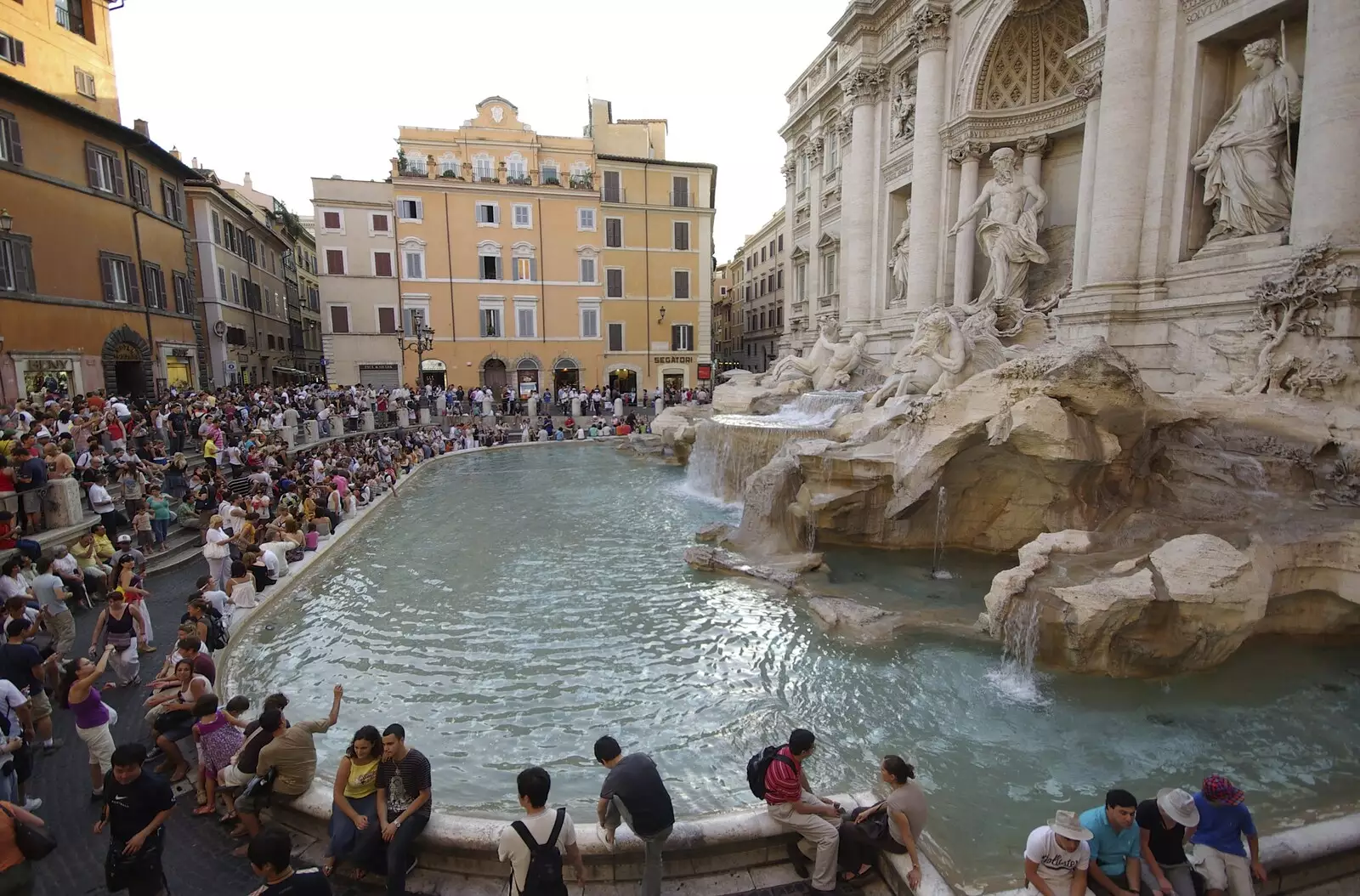 The Trevi Fountains, and hordes of tourists, from A Sojourn in The Eternal City, Rome, Italy - 22nd July 2008