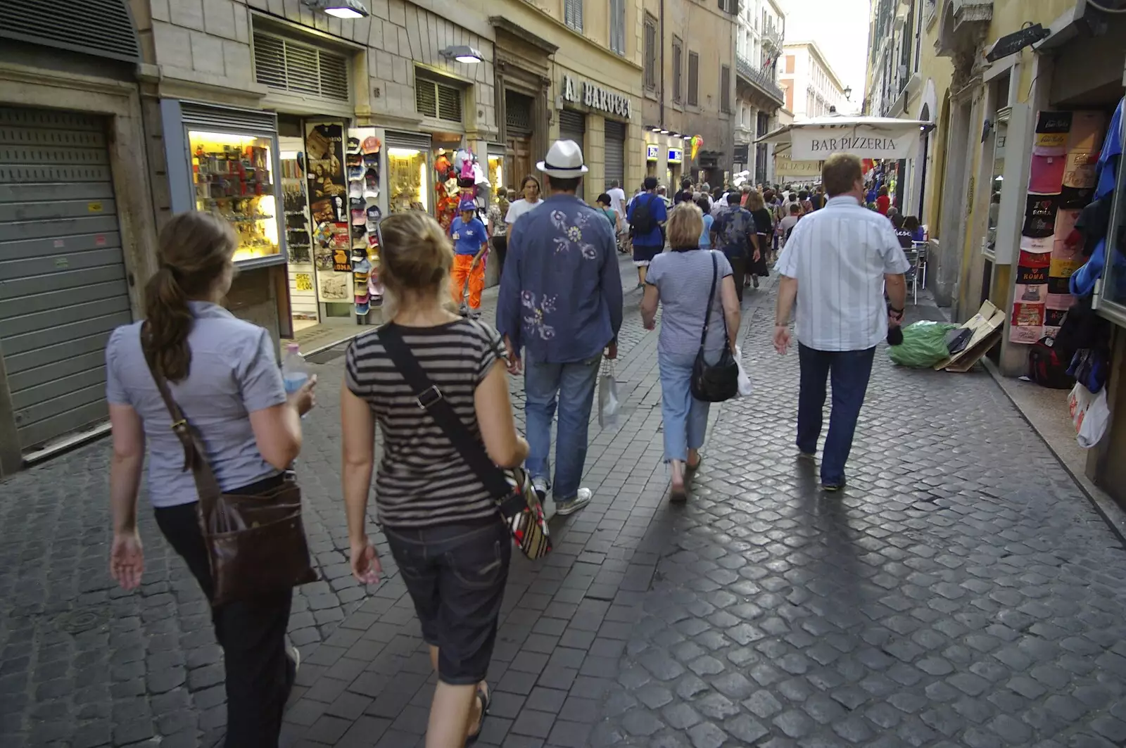 We roam the back streets, from A Sojourn in The Eternal City, Rome, Italy - 22nd July 2008