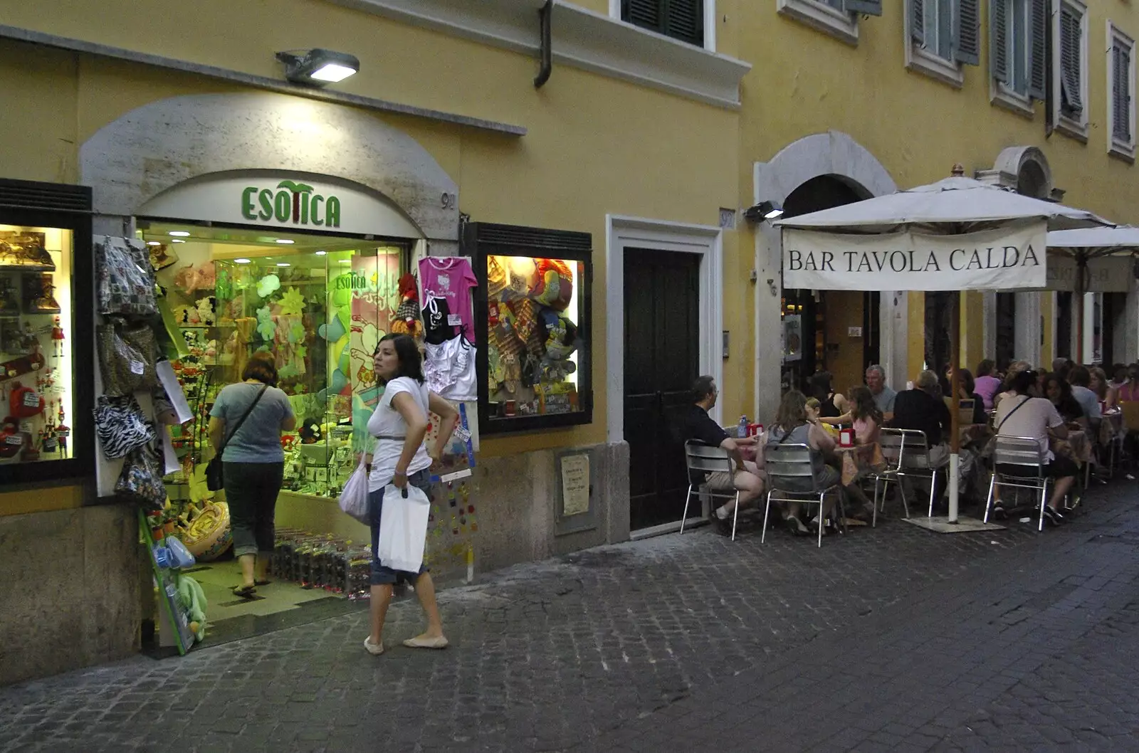 Roman street scene, from A Sojourn in The Eternal City, Rome, Italy - 22nd July 2008