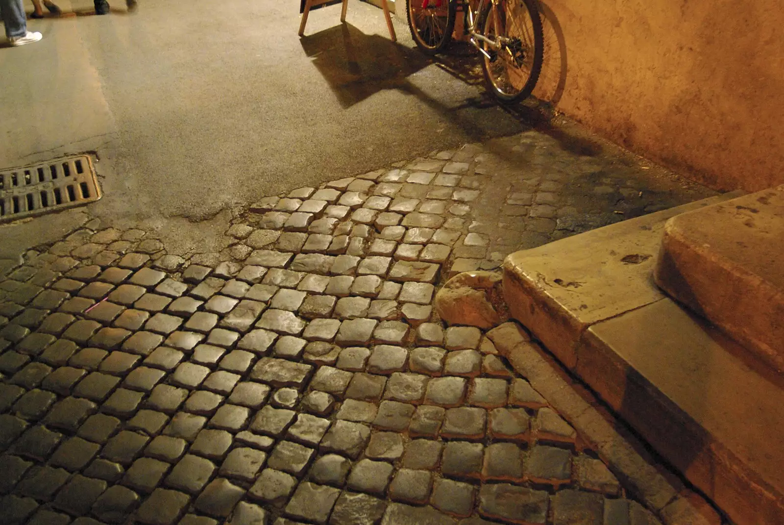 Old cobbles, from A Sojourn in The Eternal City, Rome, Italy - 22nd July 2008