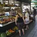 We visit a fruit stall, A Sojourn in The Eternal City, Rome, Italy - 22nd July 2008