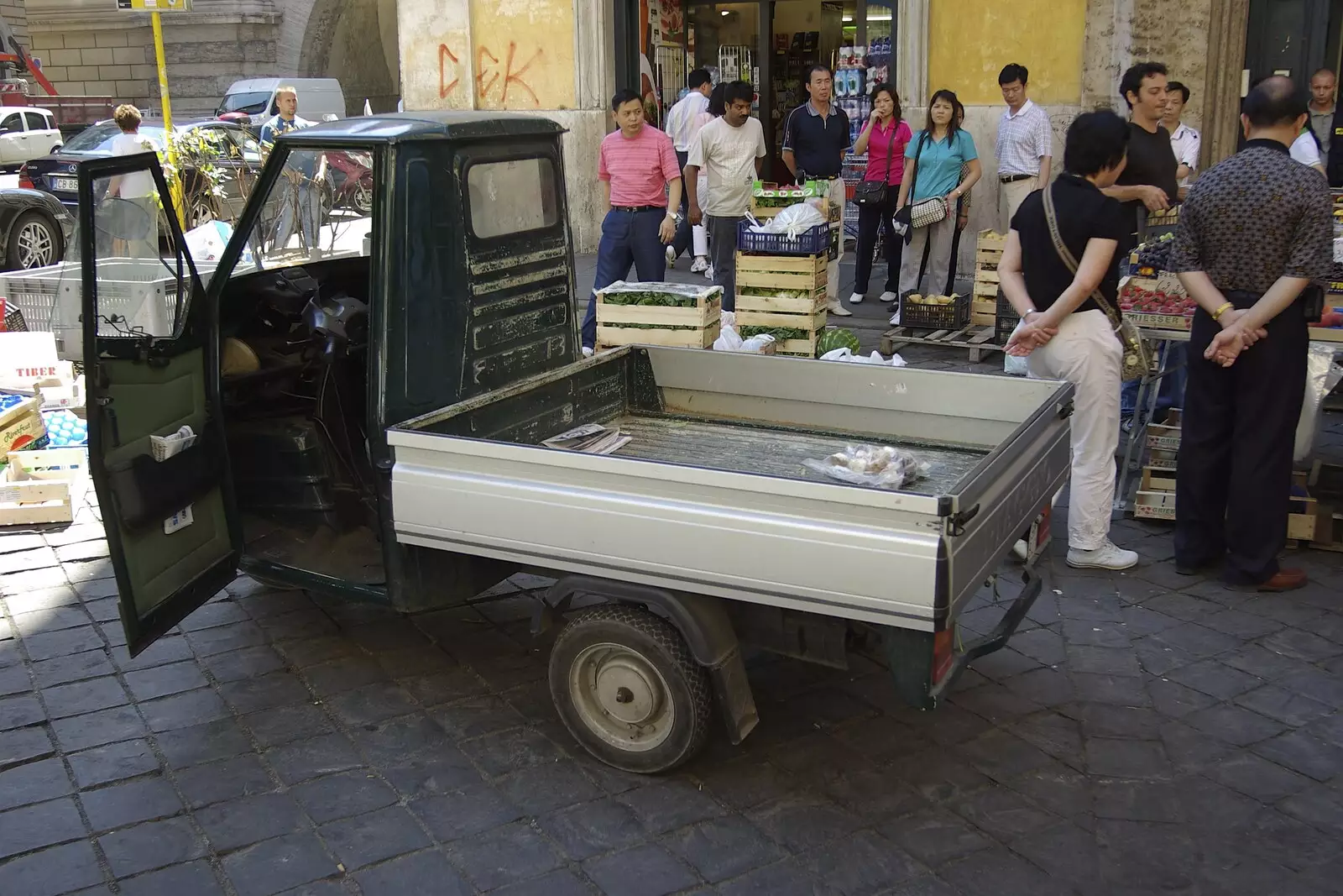 A City Works vehicle, from A Sojourn in The Eternal City, Rome, Italy - 22nd July 2008