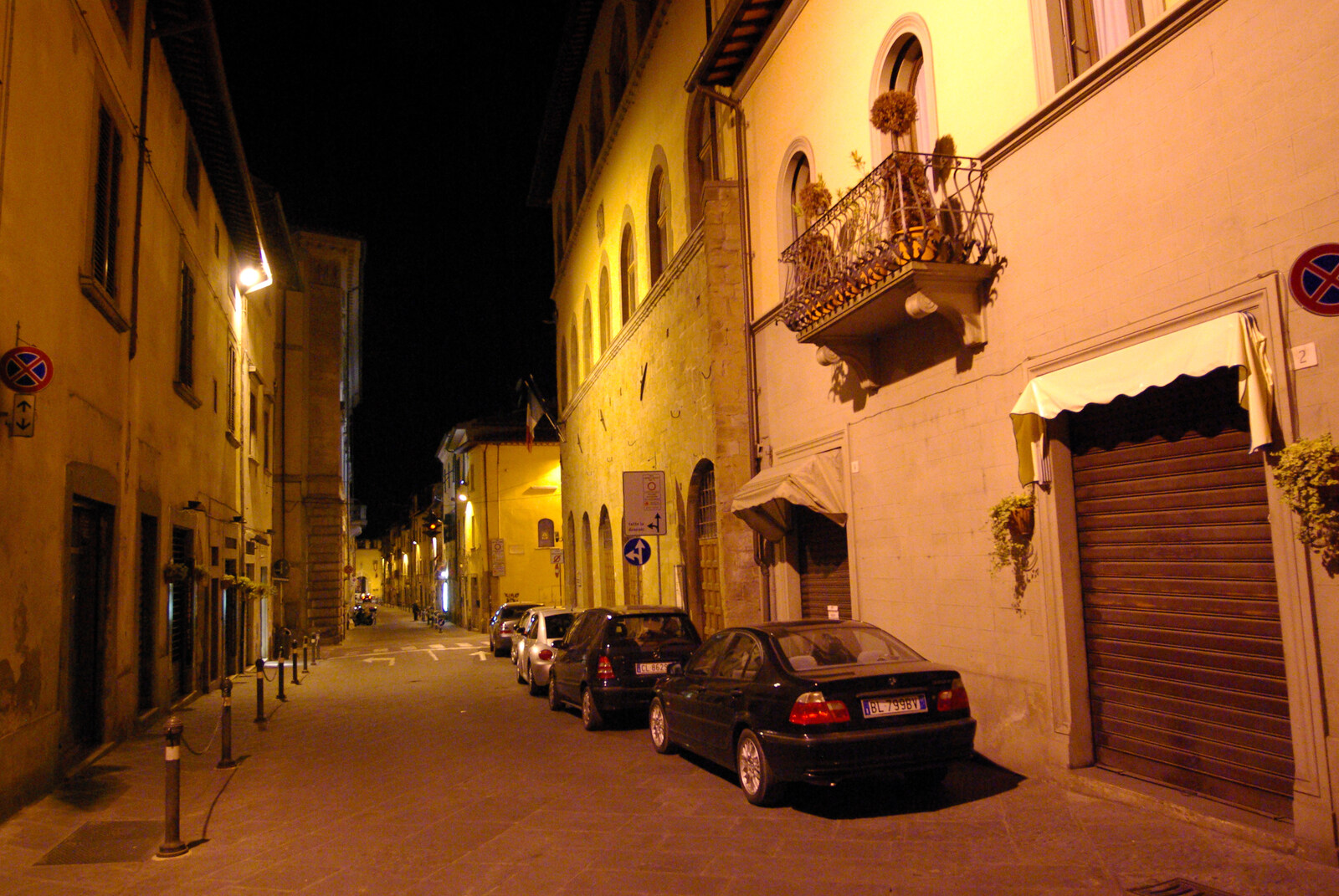 Quiet paved streets from Tenuta Il Palazzo in Arezzo, Tuscany, Italy - 22nd July 2008