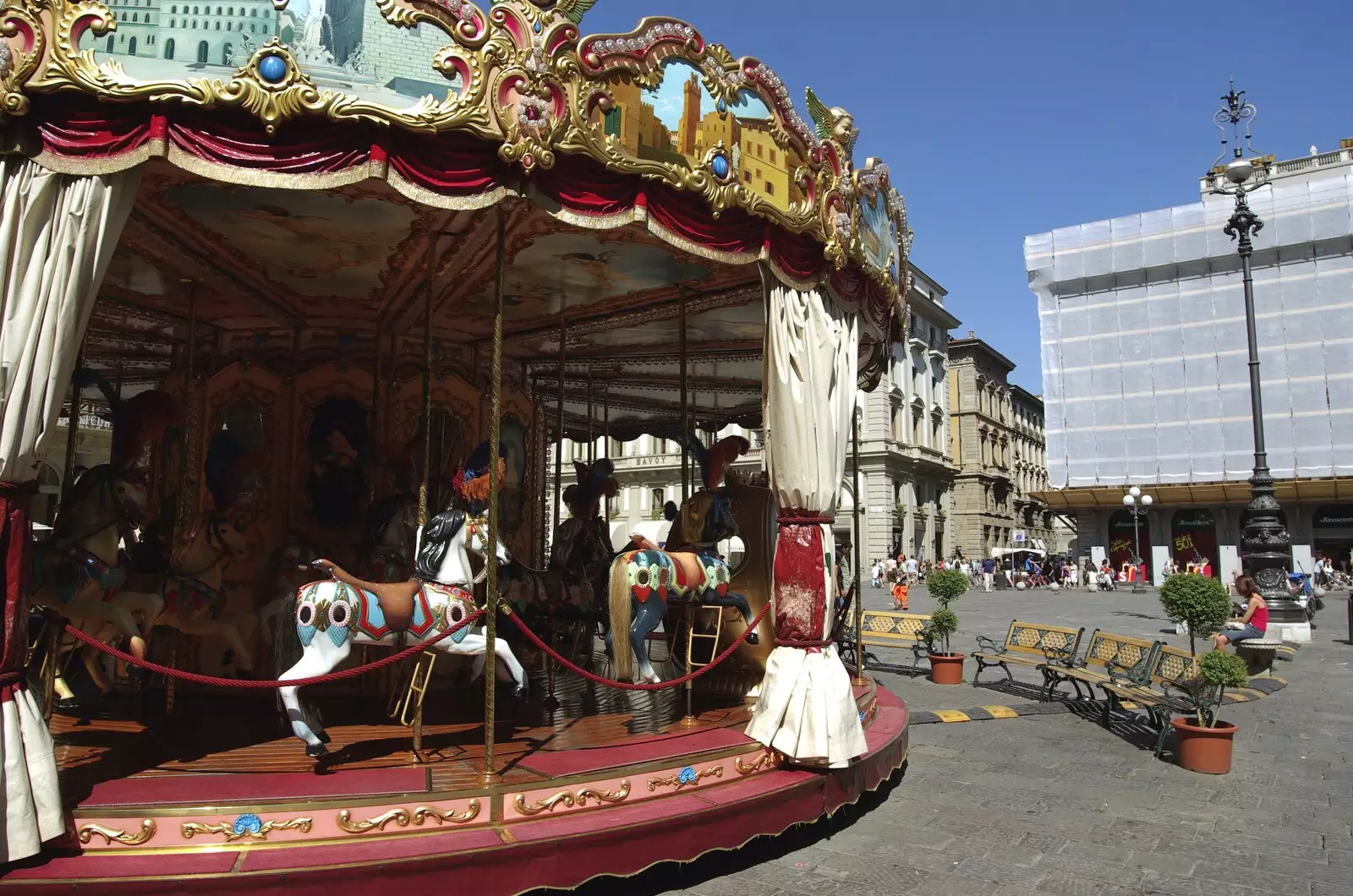 An old carousel, from A Day Trip to Firenze, Tuscany, Italy - 24th July 2008