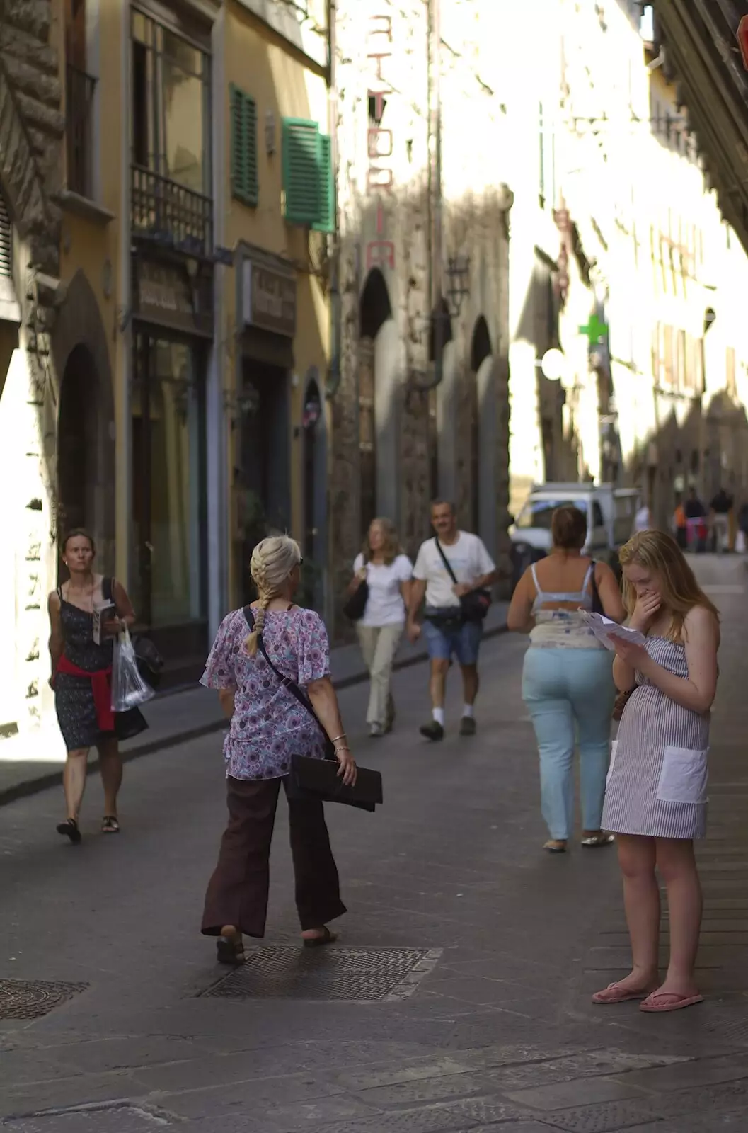 A lost tourist, from A Day Trip to Firenze, Tuscany, Italy - 24th July 2008