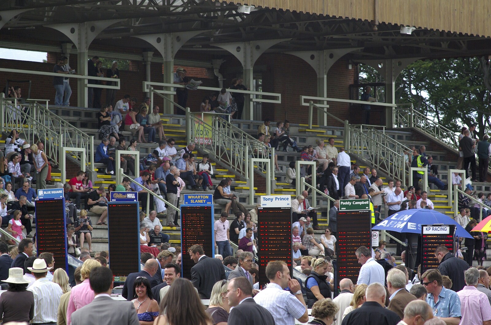 A Day At The Races, Newmarket, Suffolk - 23rd August 2008: Assembled crowds and bet boards
