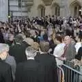 It's getting packed, A Brief Time in History: Stephen Hawking and the Corpus Christi Clock, Benet Street, Cambridge - 19th September 2008