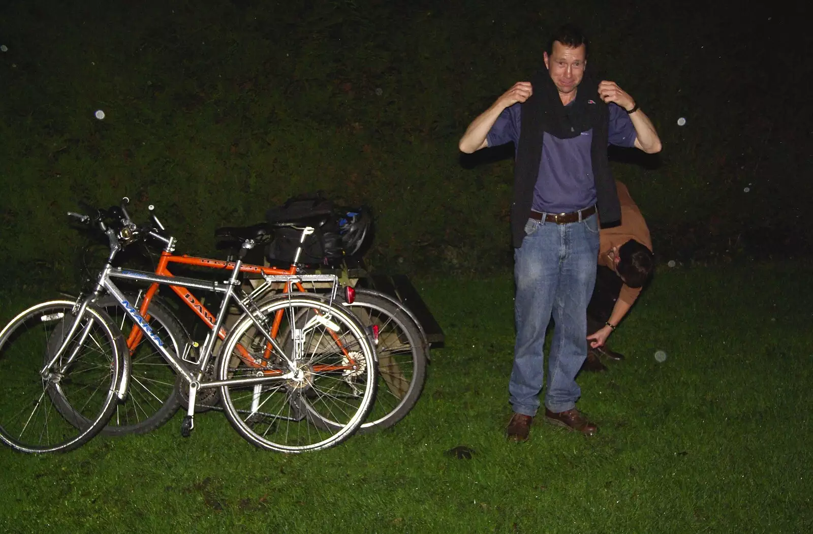 Apple and Pip get ready to cycle off in the rain, from Bill and Carmen's Post-Wedding Thrash, Yaxley Cherry Tree, Suffolk - 8th November 2008