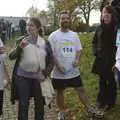 Isobel comes over to meet the runners, The Cambridge Fun Run, Milton Road, Cambridge - 14th November 2008