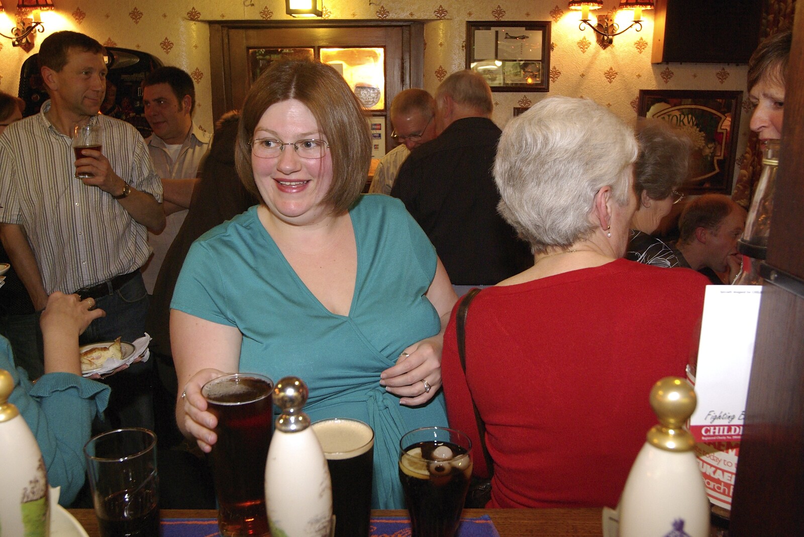 Helen at the bar from The Swan's 25th Anniversary, Brome, Suffolk - 14th November 2008