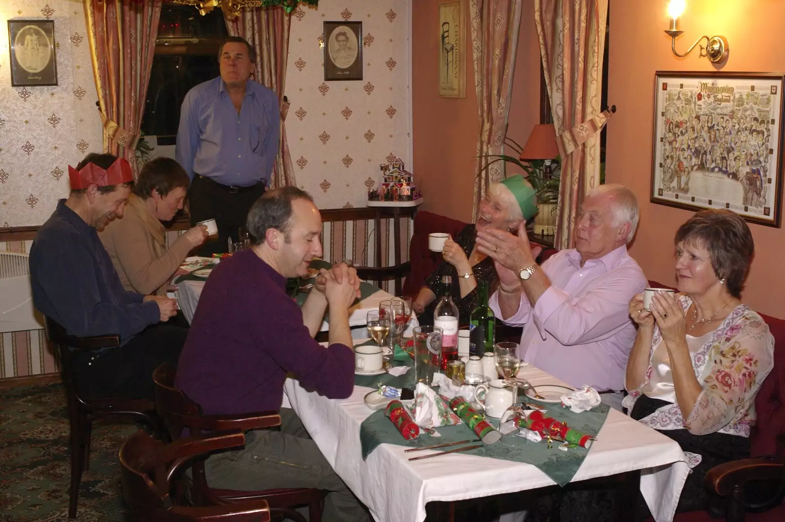 Colin does some applause, from The BSCC Christmas Dinner, The Swan Inn, Brome, Suffolk - 6th December 2008