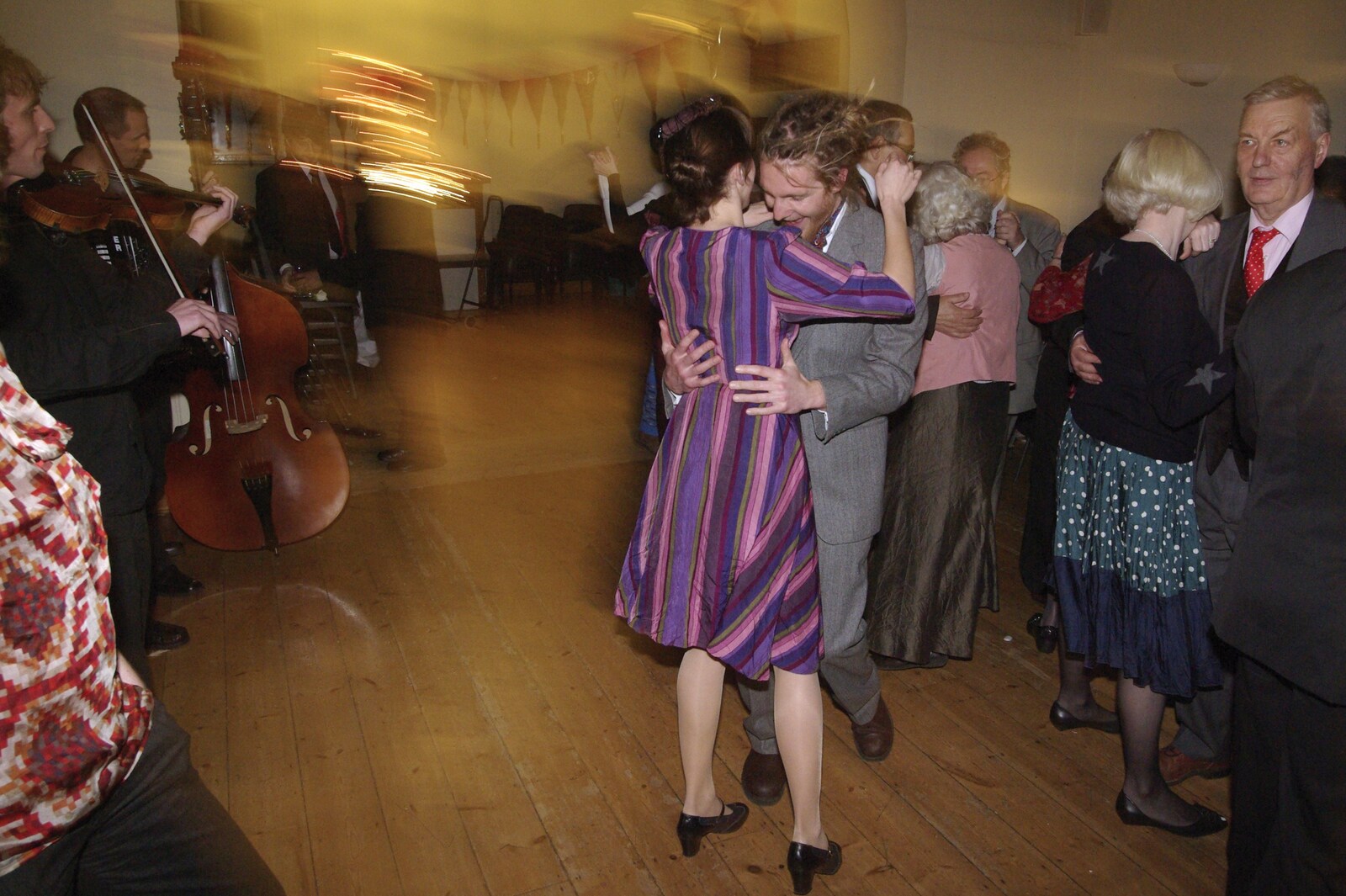 More dancing to the band from An Oxford Wedding, Iffley, Oxfordshire - 20th December 2008